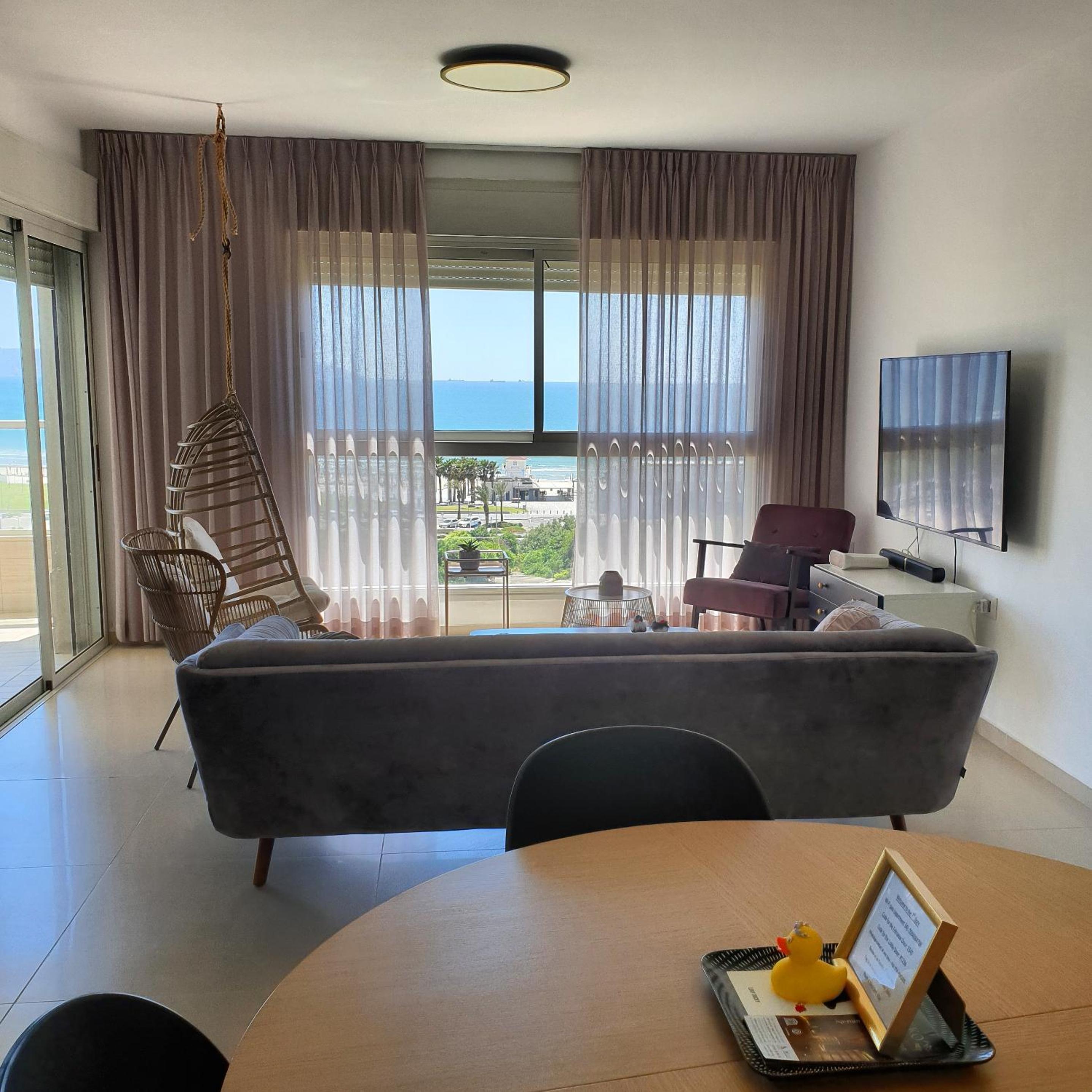 Apartment with Sea View - Photo 16