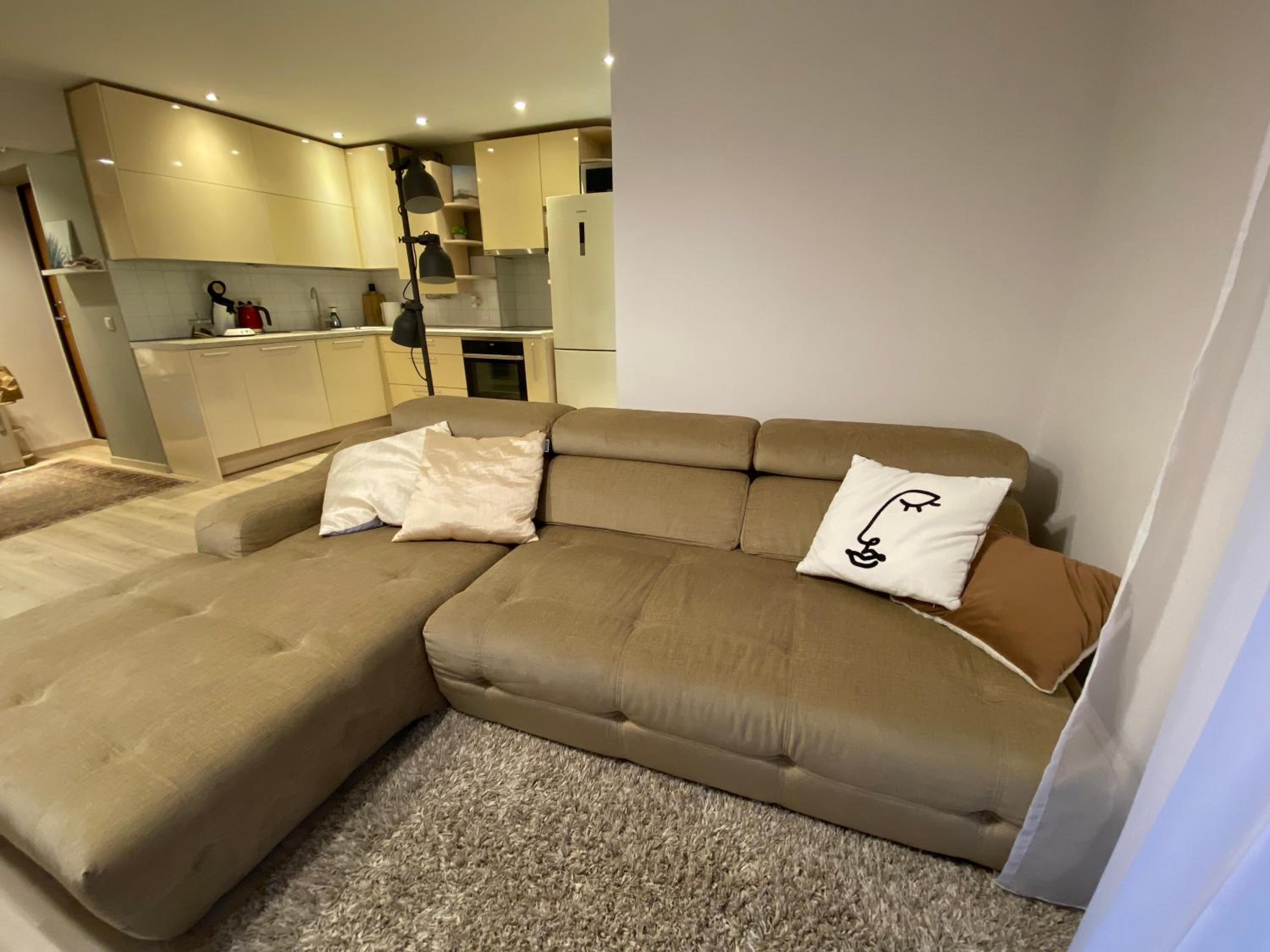 One-Bedroom Apartment - Photo 24