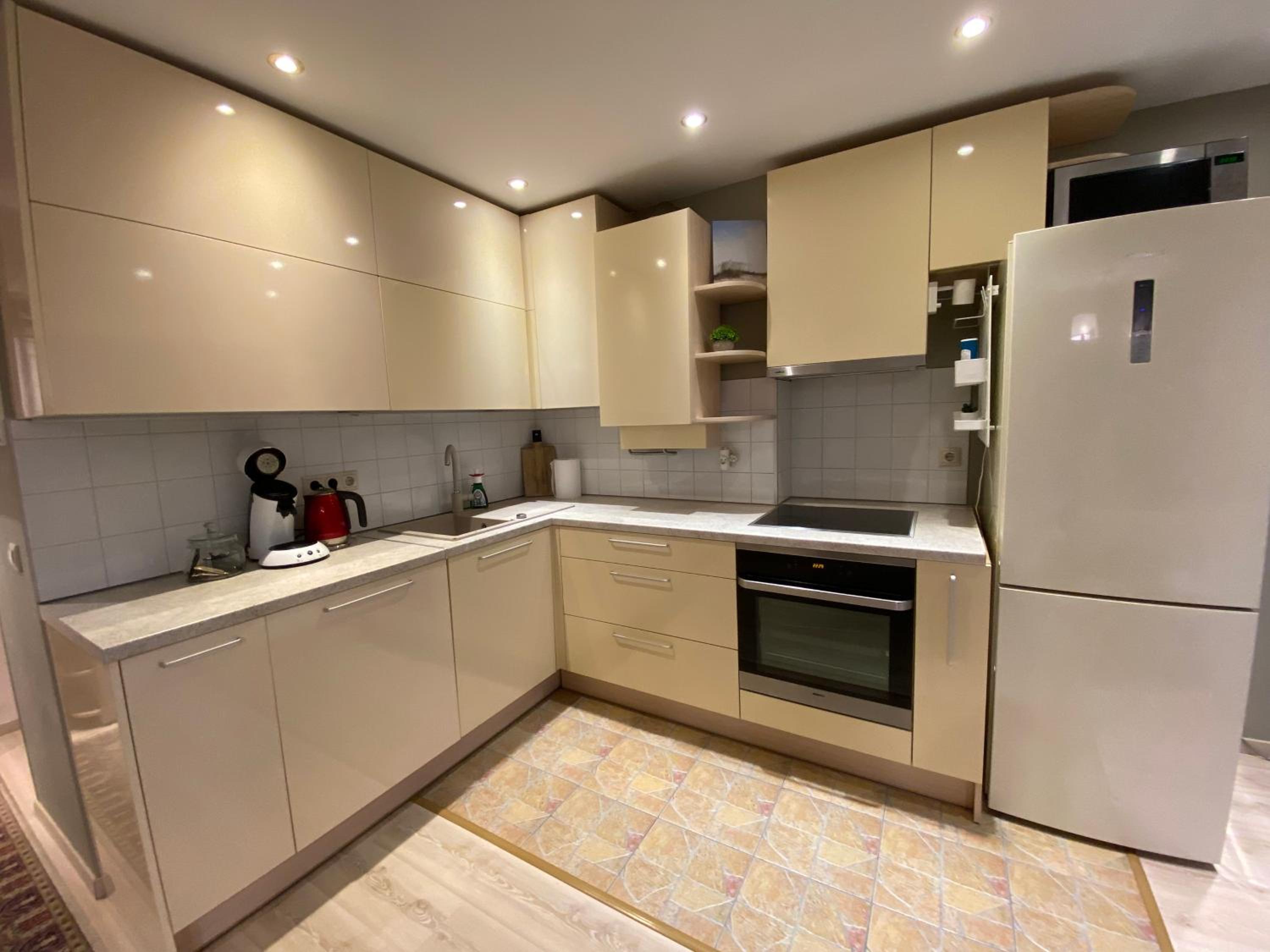 One-Bedroom Apartment - Photo 6