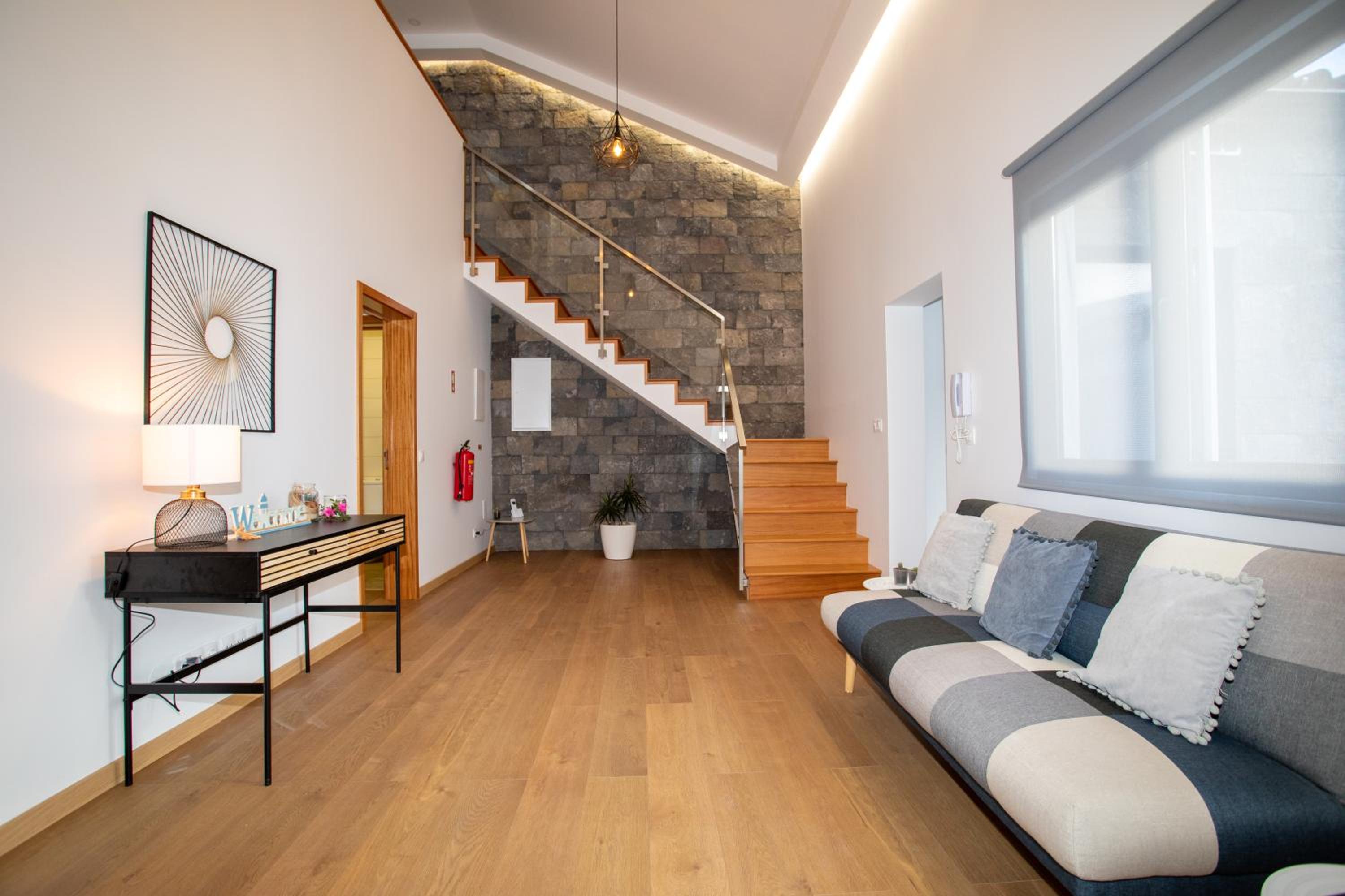 Double Room with Terrace - Photo 16