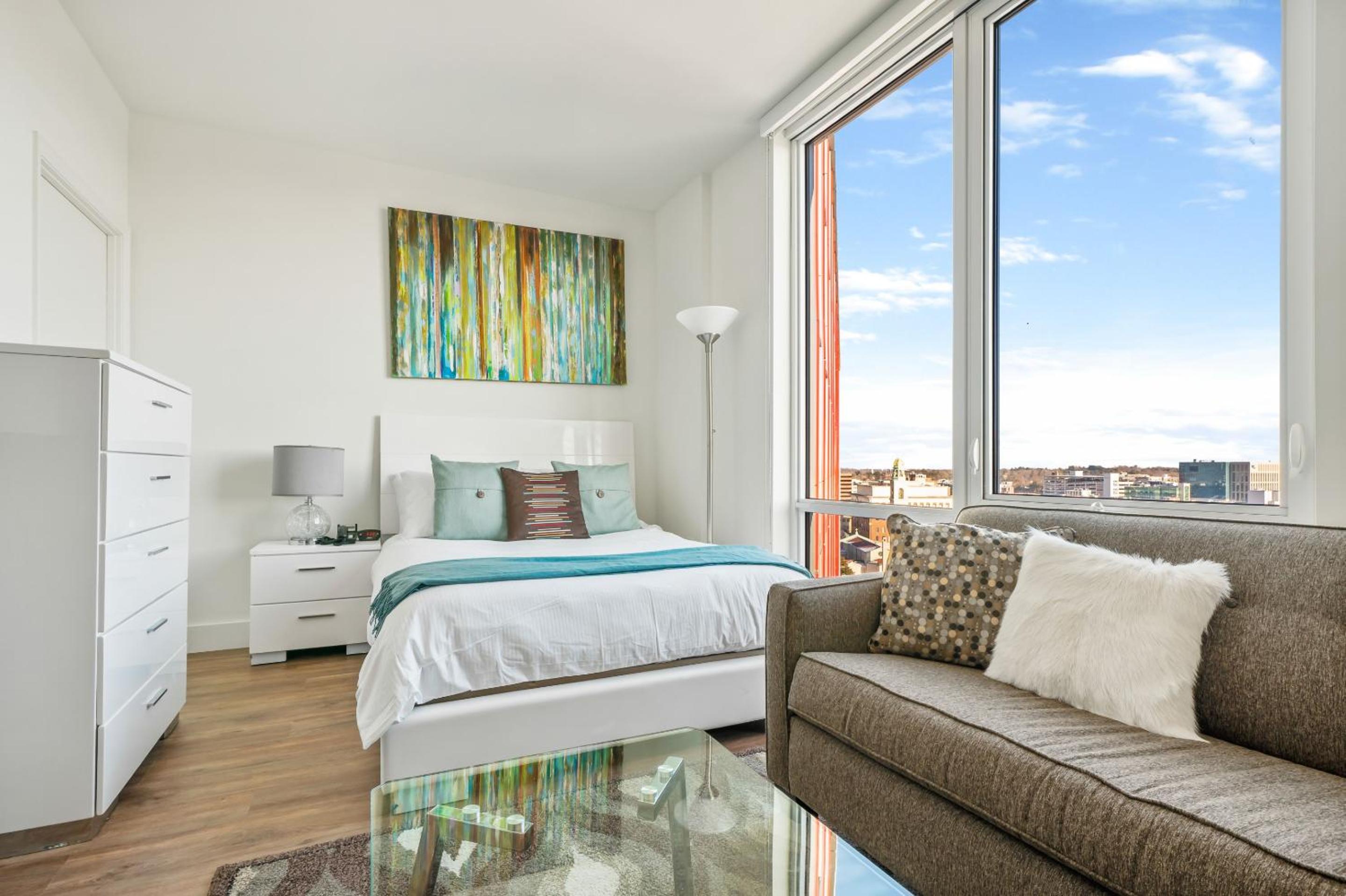 Luxury Studio Apartment