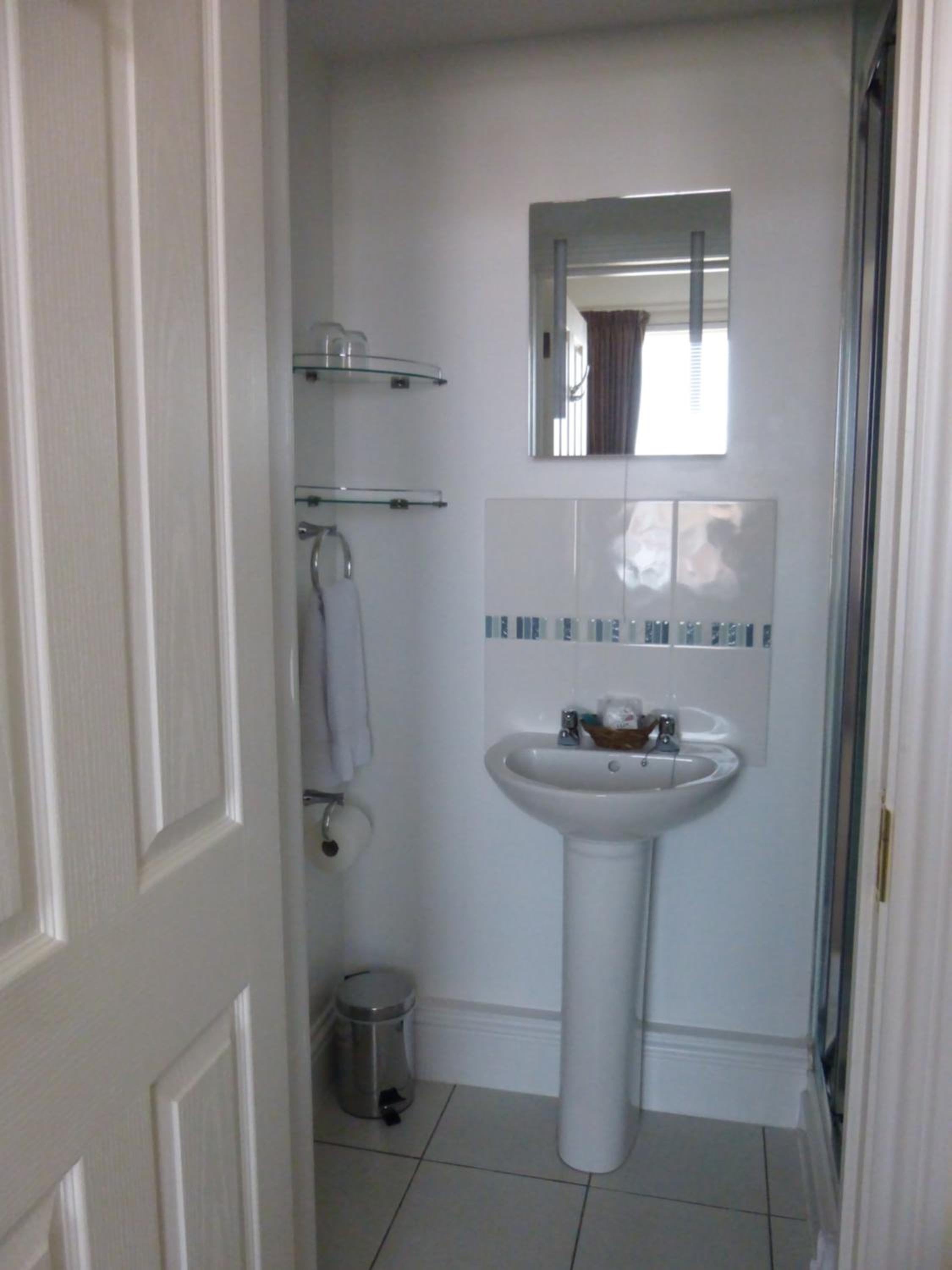 Standard Double Room photo 3