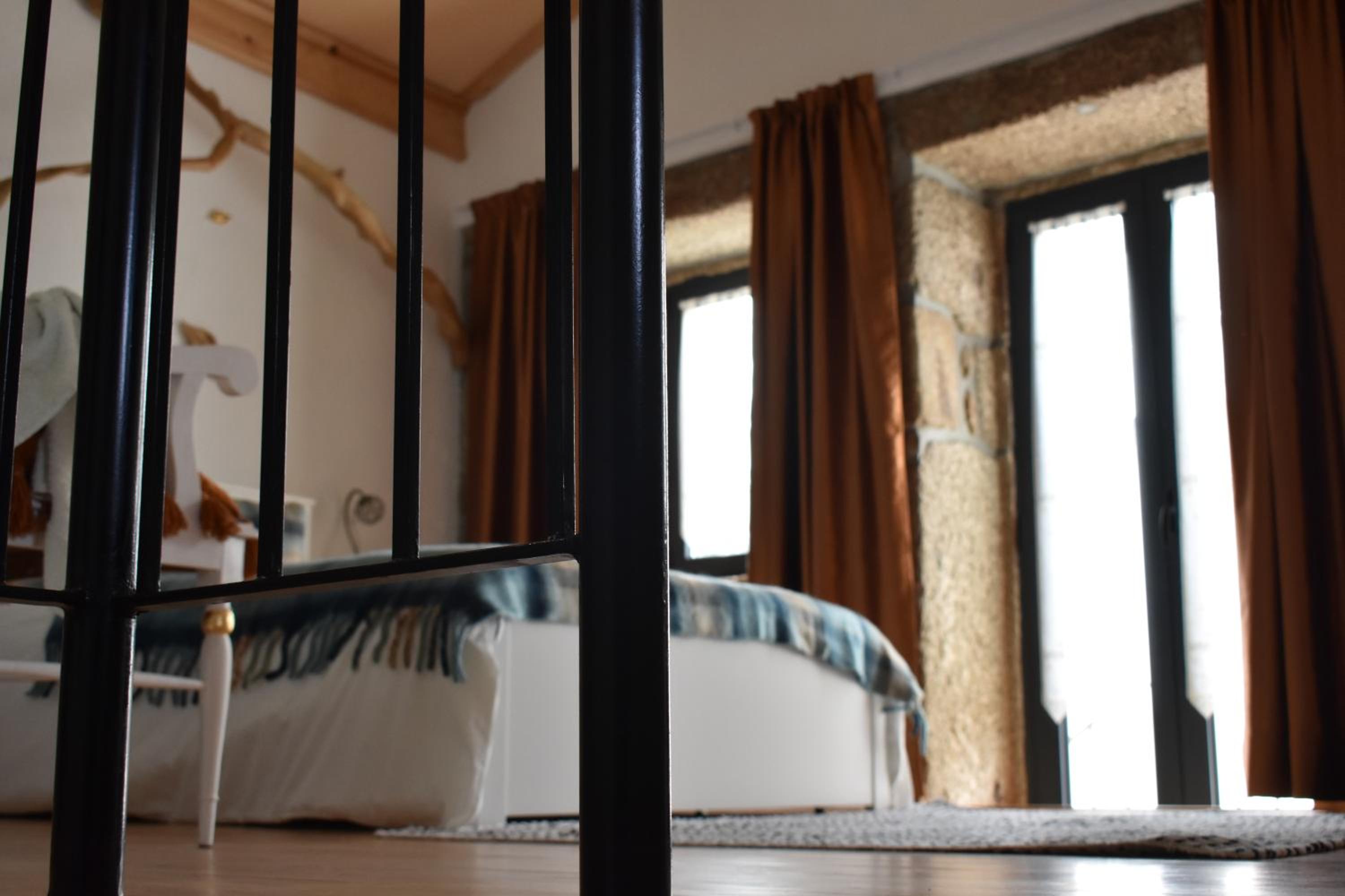 One-Bedroom House - Photo 11