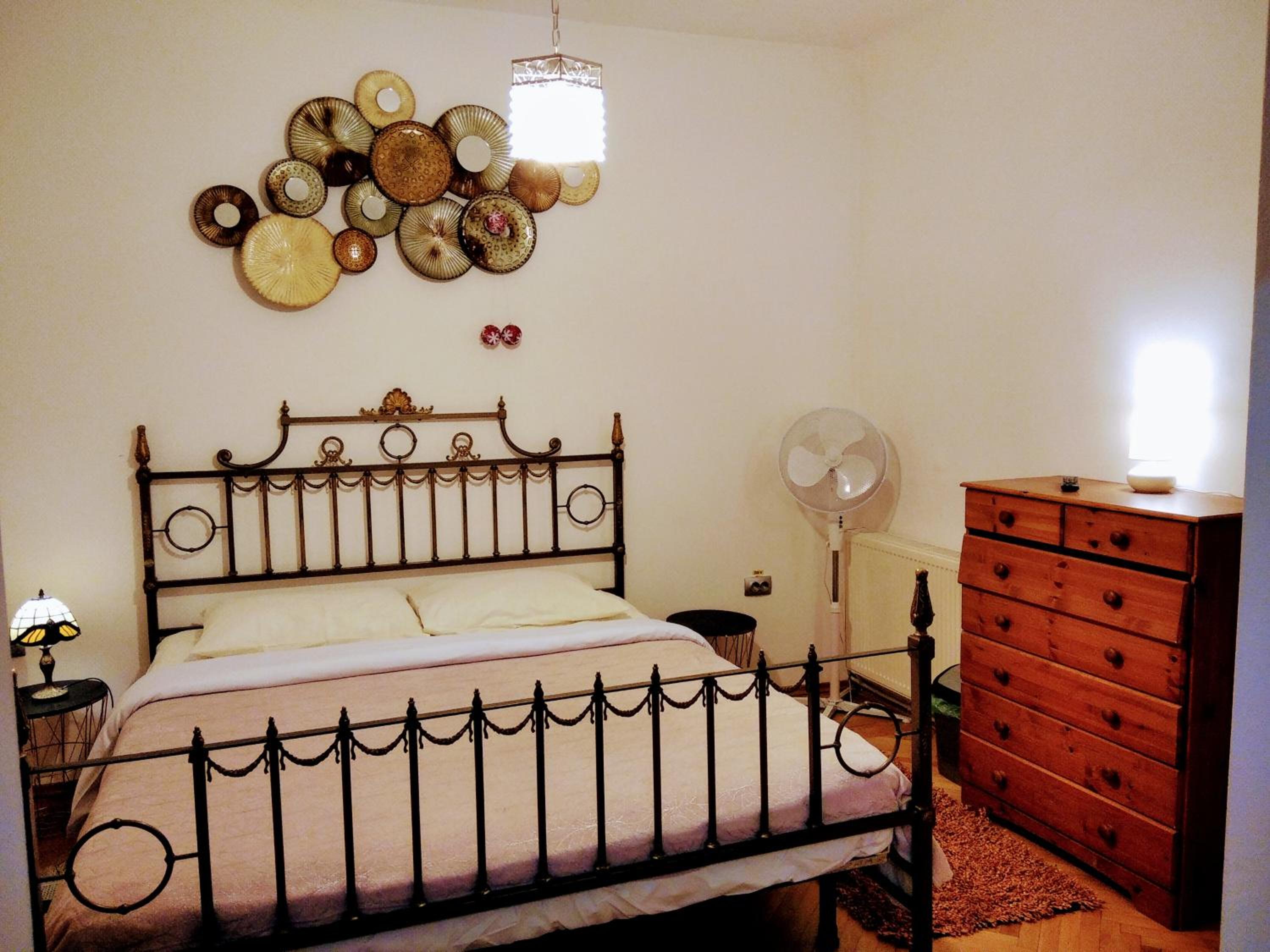 Two-Bedroom Apartment - Photo 1