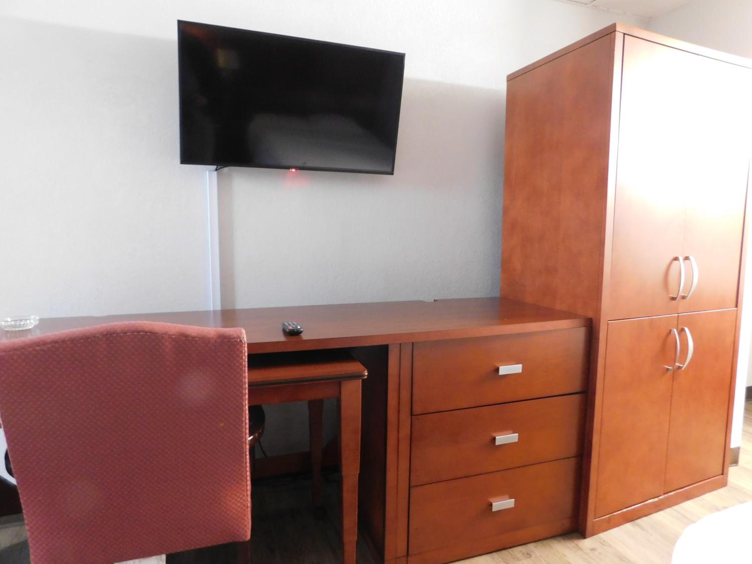 Budget Double Room photo 1