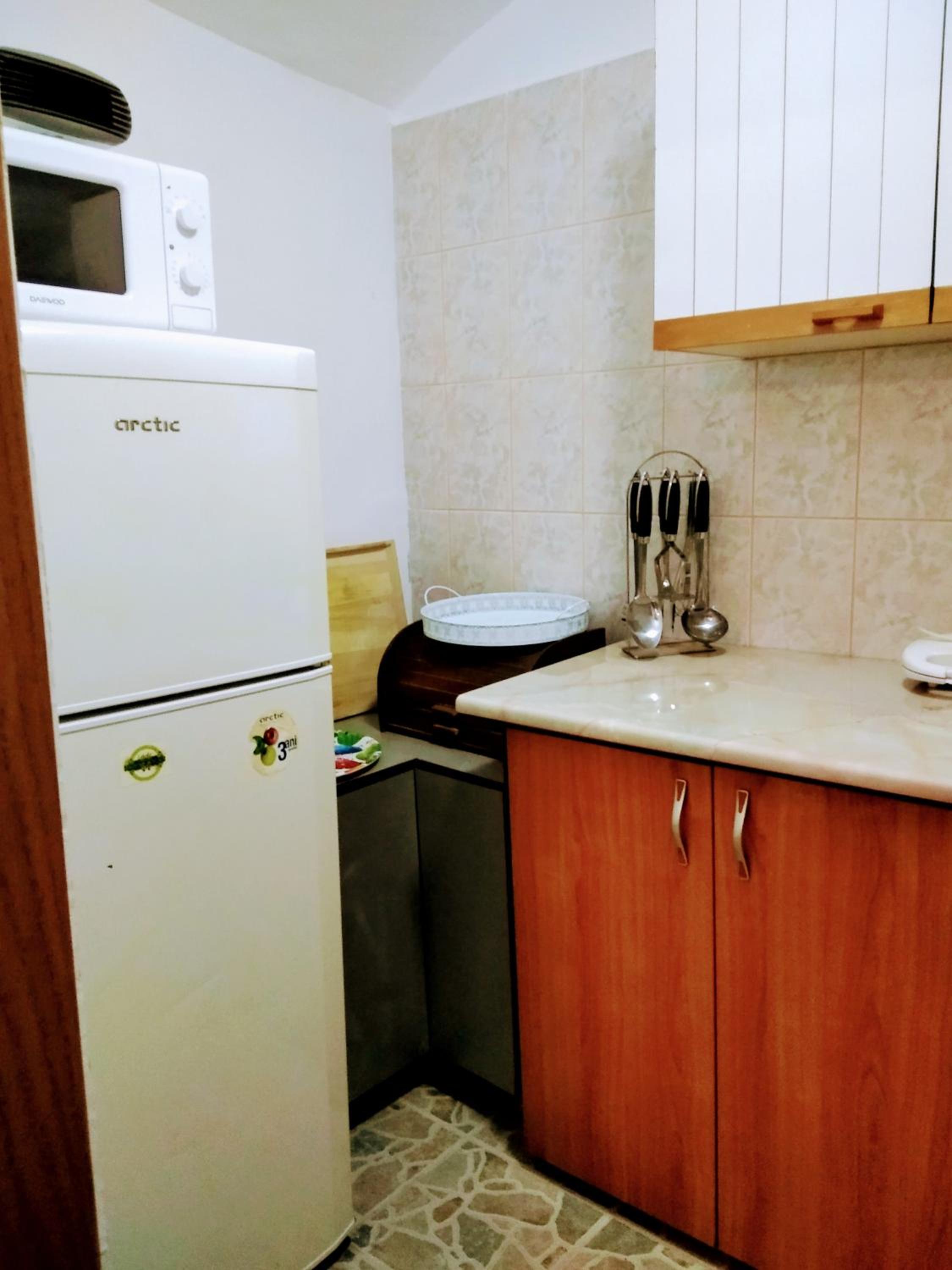 Two-Bedroom Apartment - Photo 14