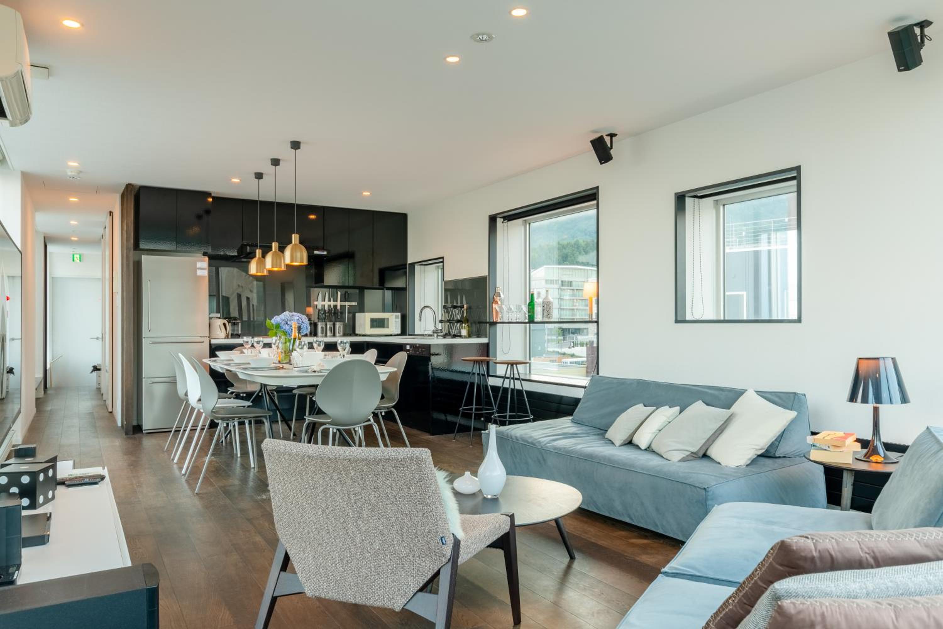 Penthouse Apartment photo 1