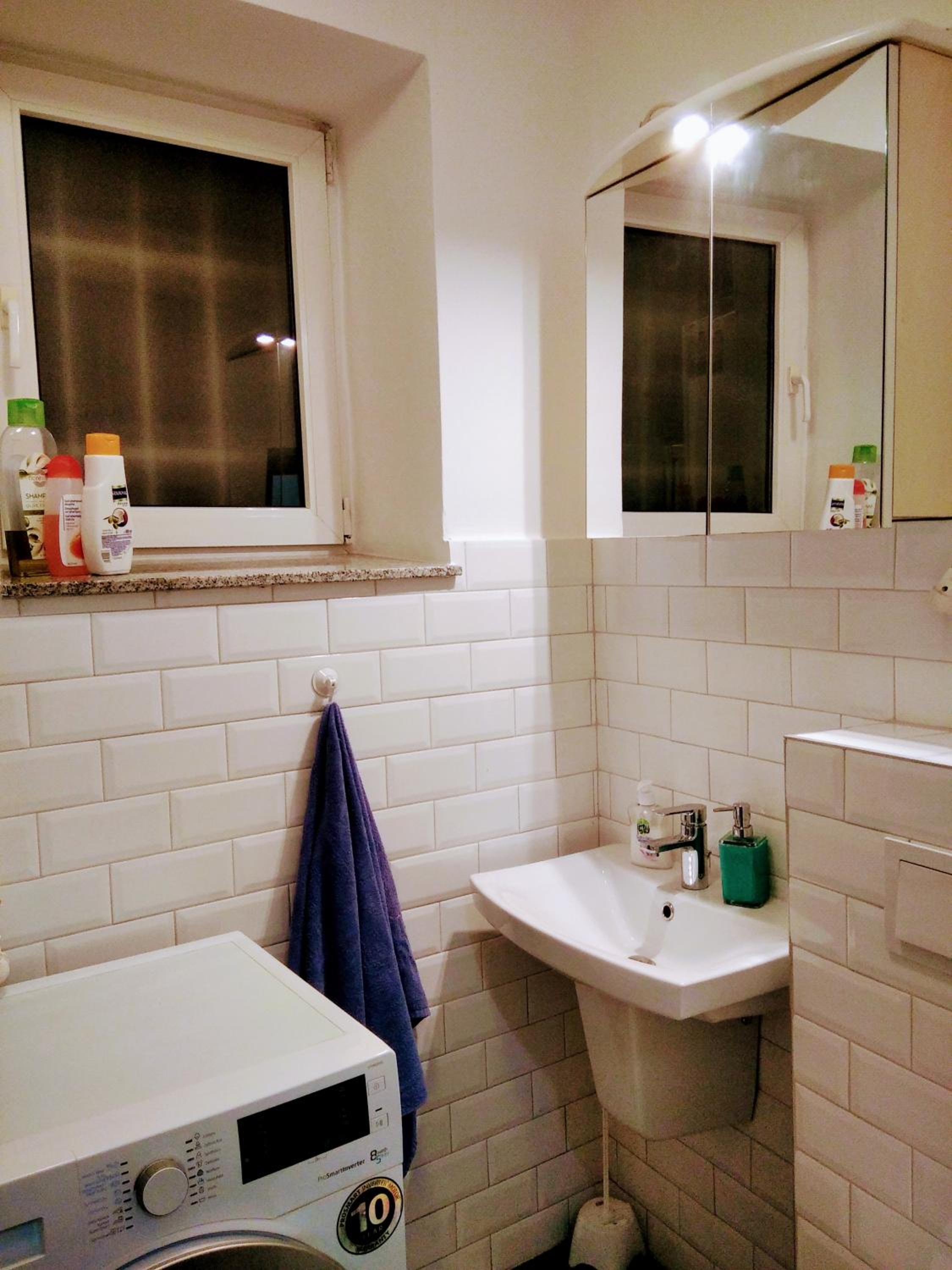 Two-Bedroom Apartment - Photo 16