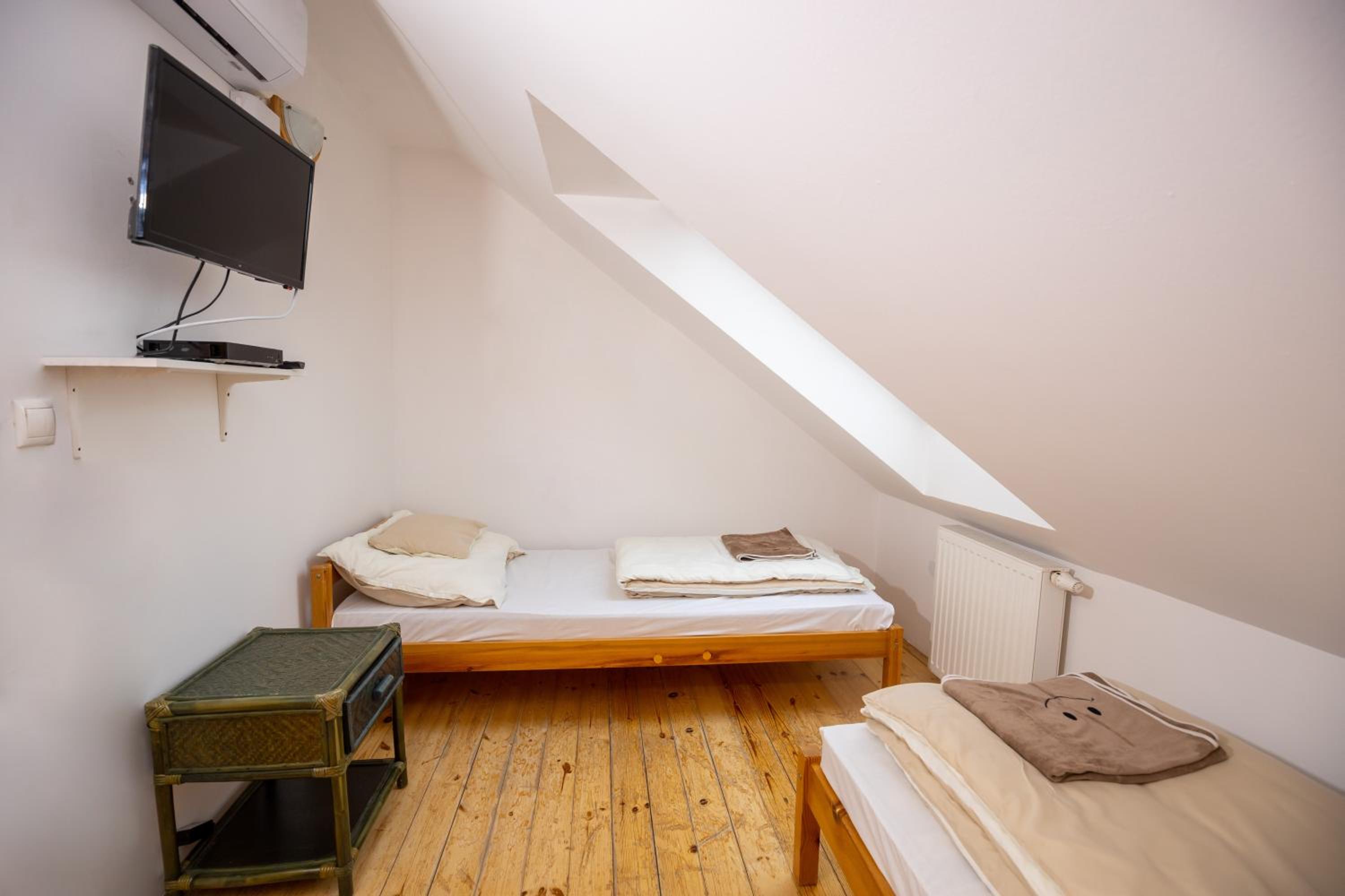Twin Room photo 1