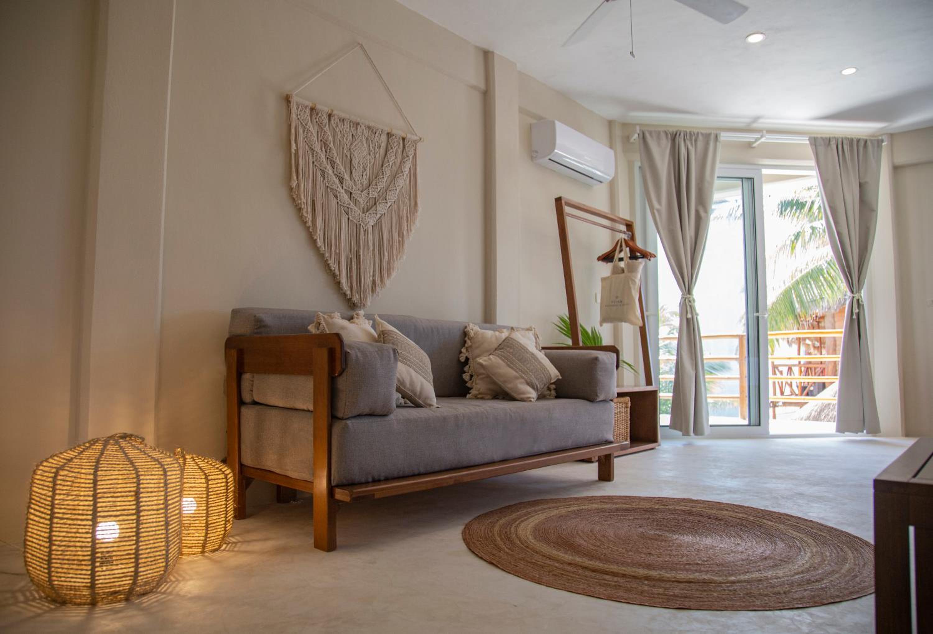 Triple Room with Balcony - Photo 1