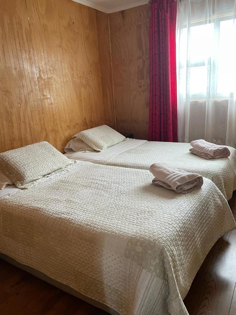 Double or Twin Room with Shared Bathroom photo 1