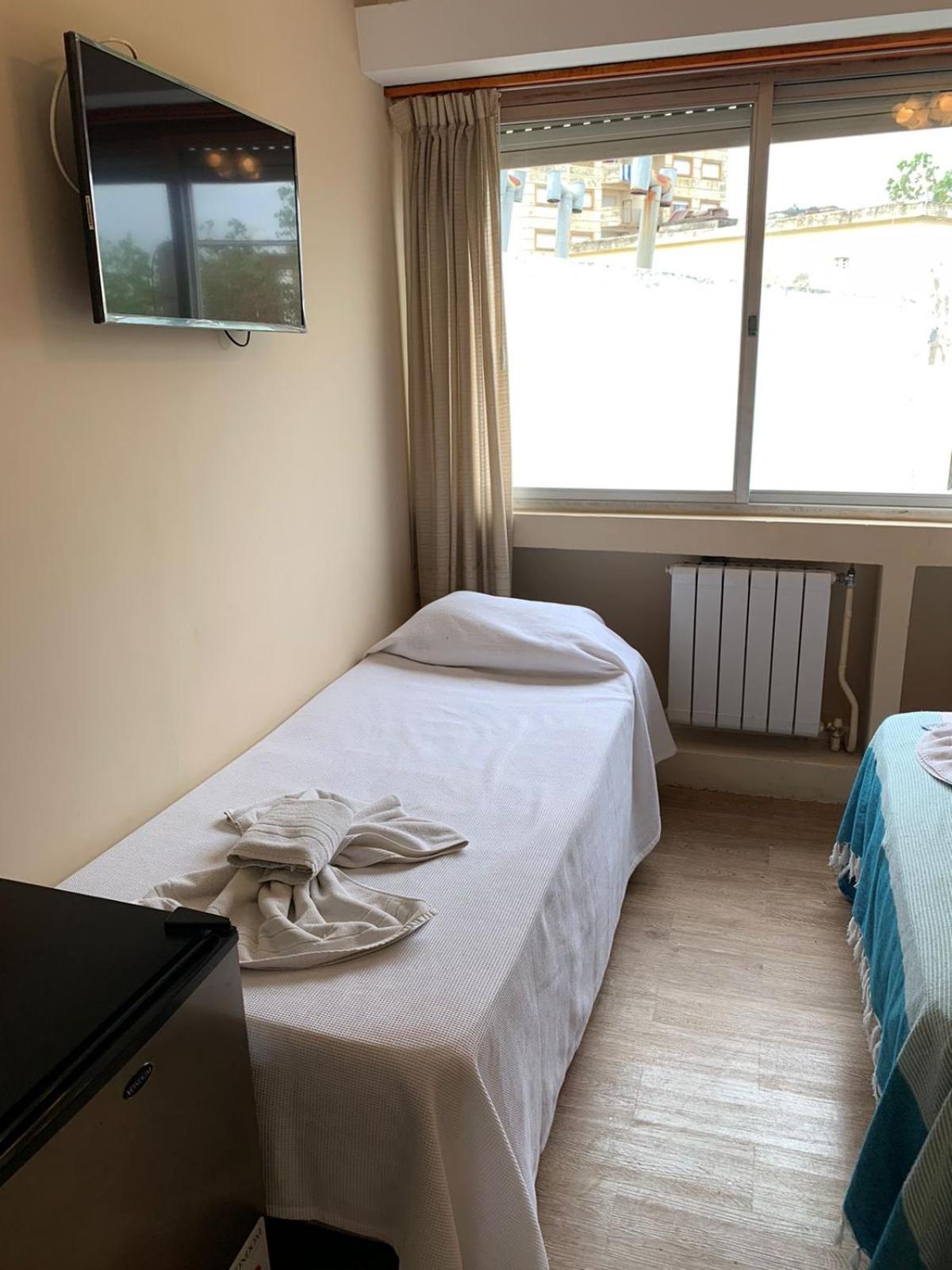 Standard Triple Room photo 2