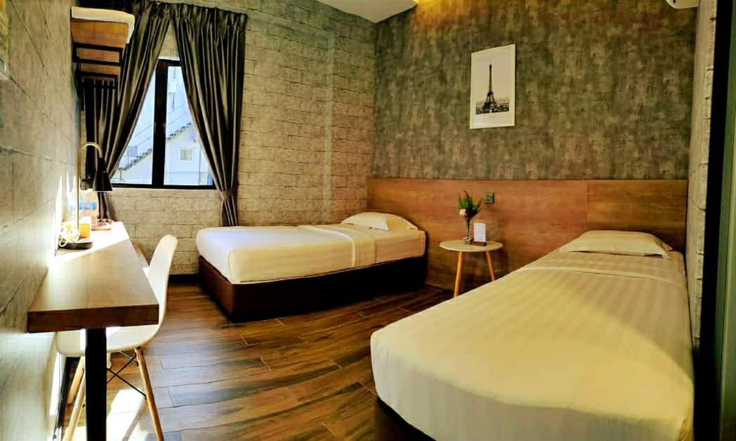 Double Twin Room photo 1