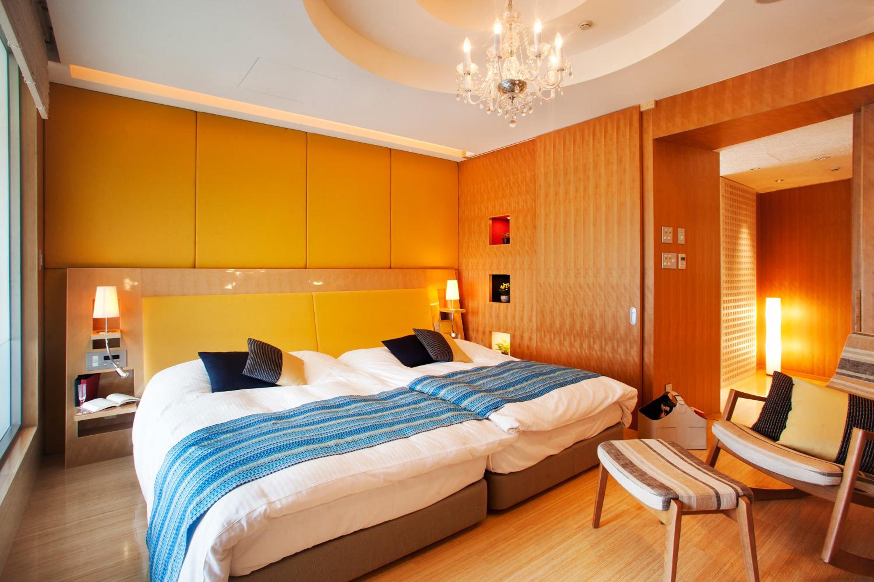 Junior Suite - Non-Smoking - Photo 8