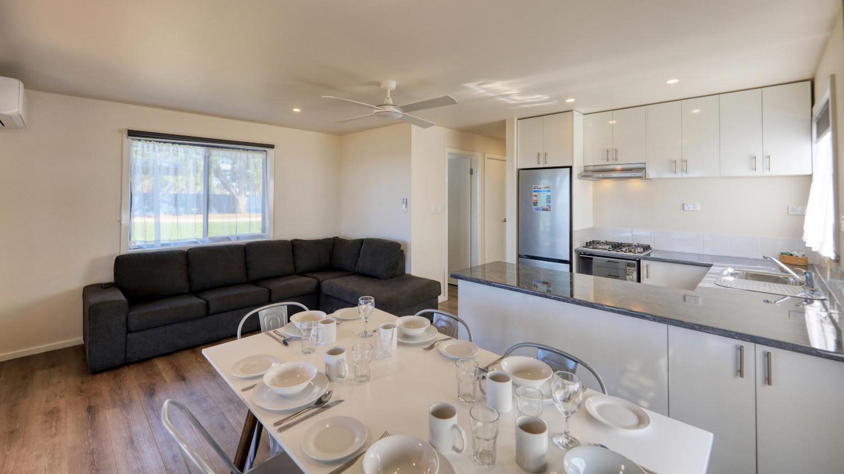 Two-Bedroom Villa - Photo 3