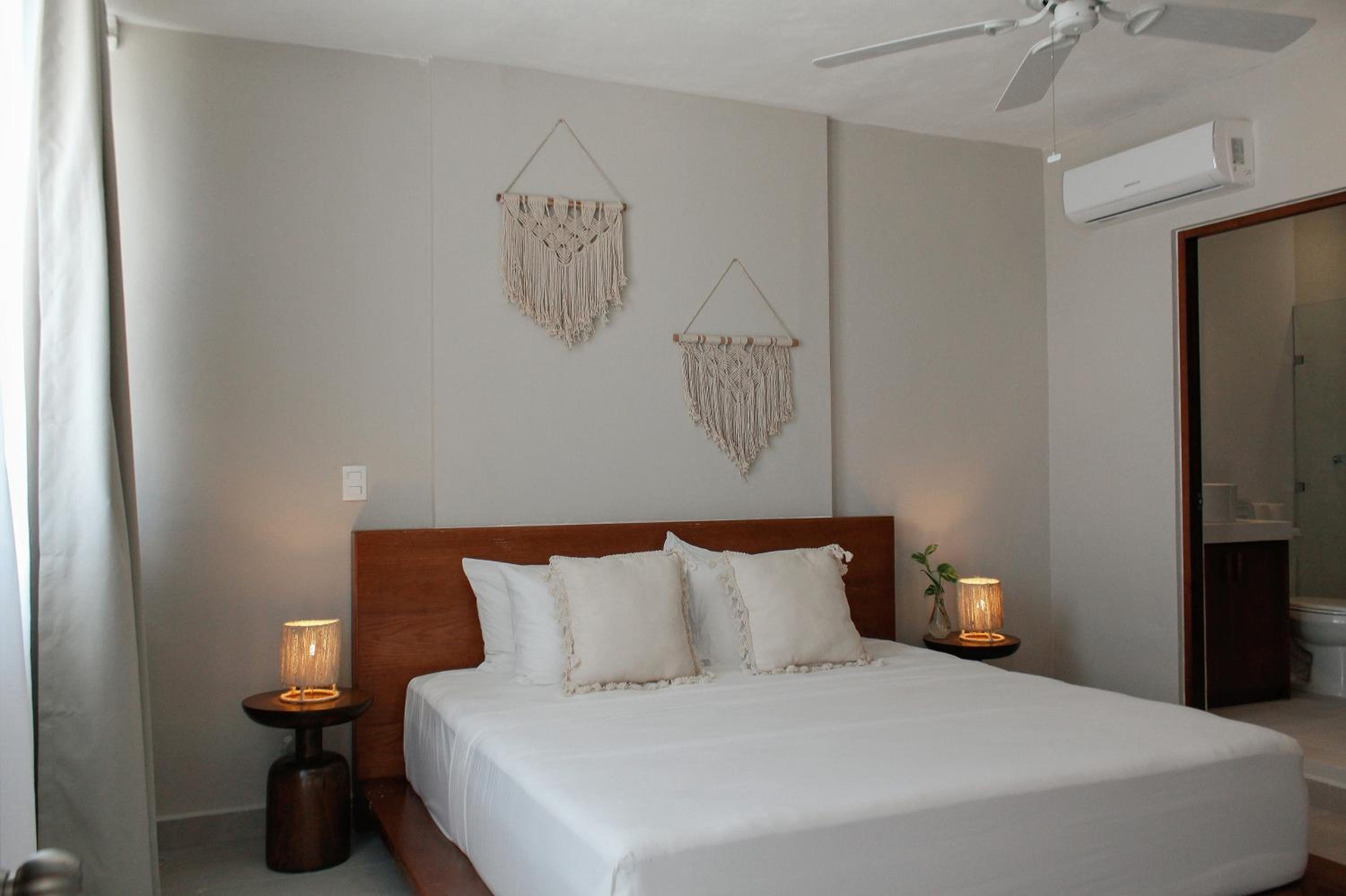 Presidential Suite - Photo 10