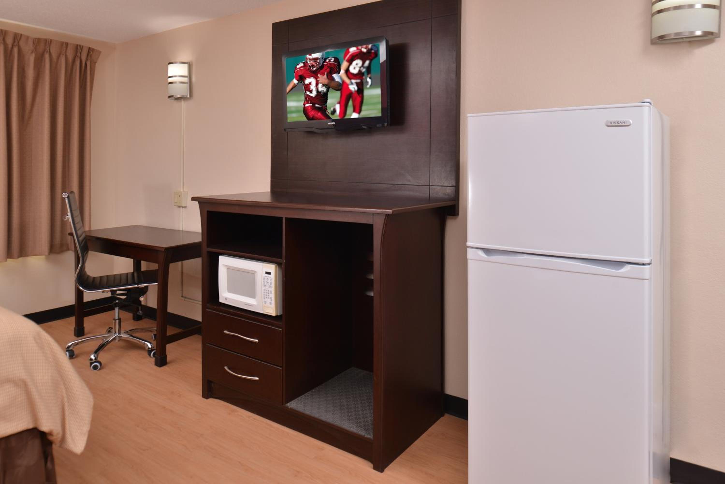 Superior Room with Two Queen Beds with Kitchenette Second Floor Non-Smoking