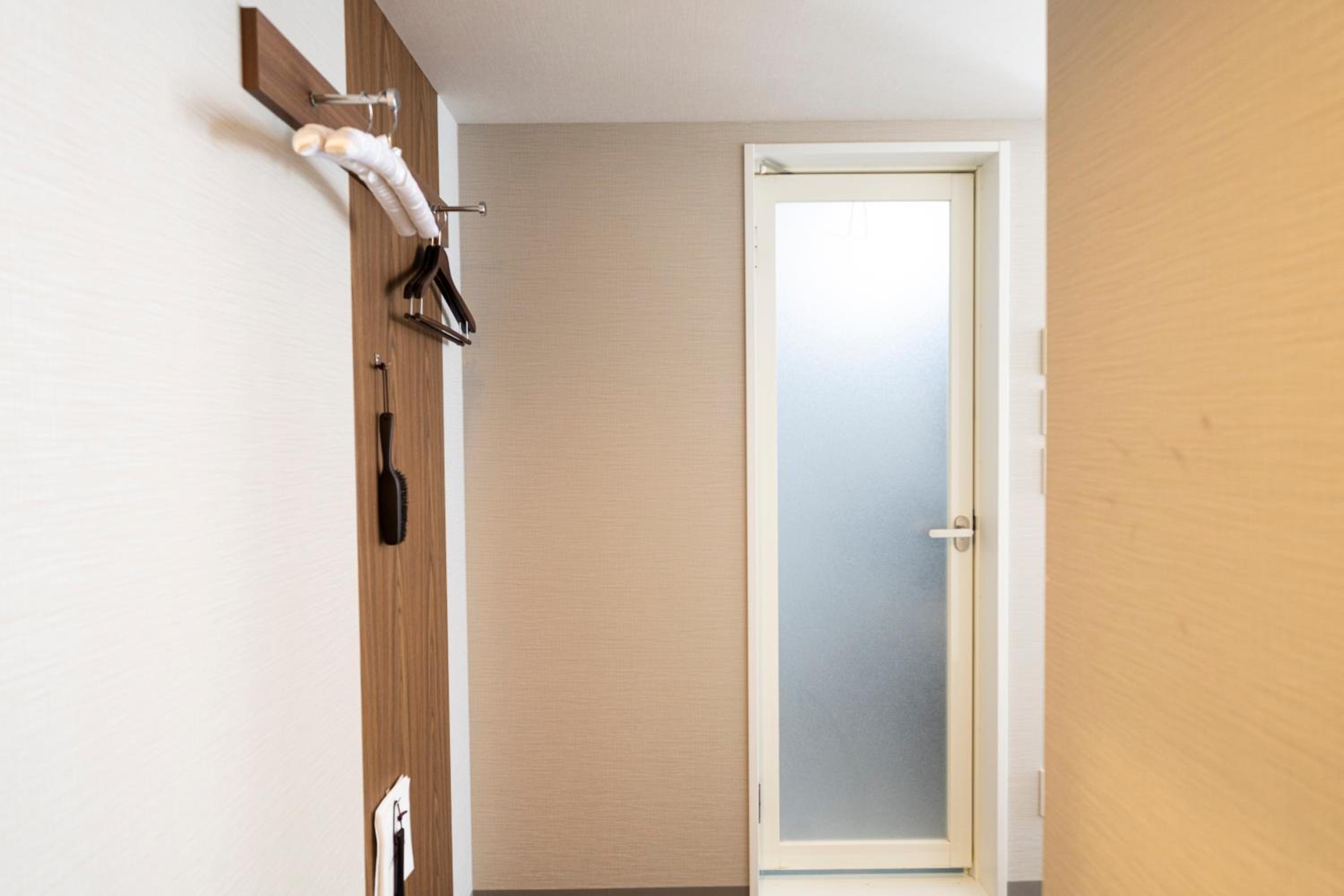 Superior Twin Room - Non-Smoking photo 3