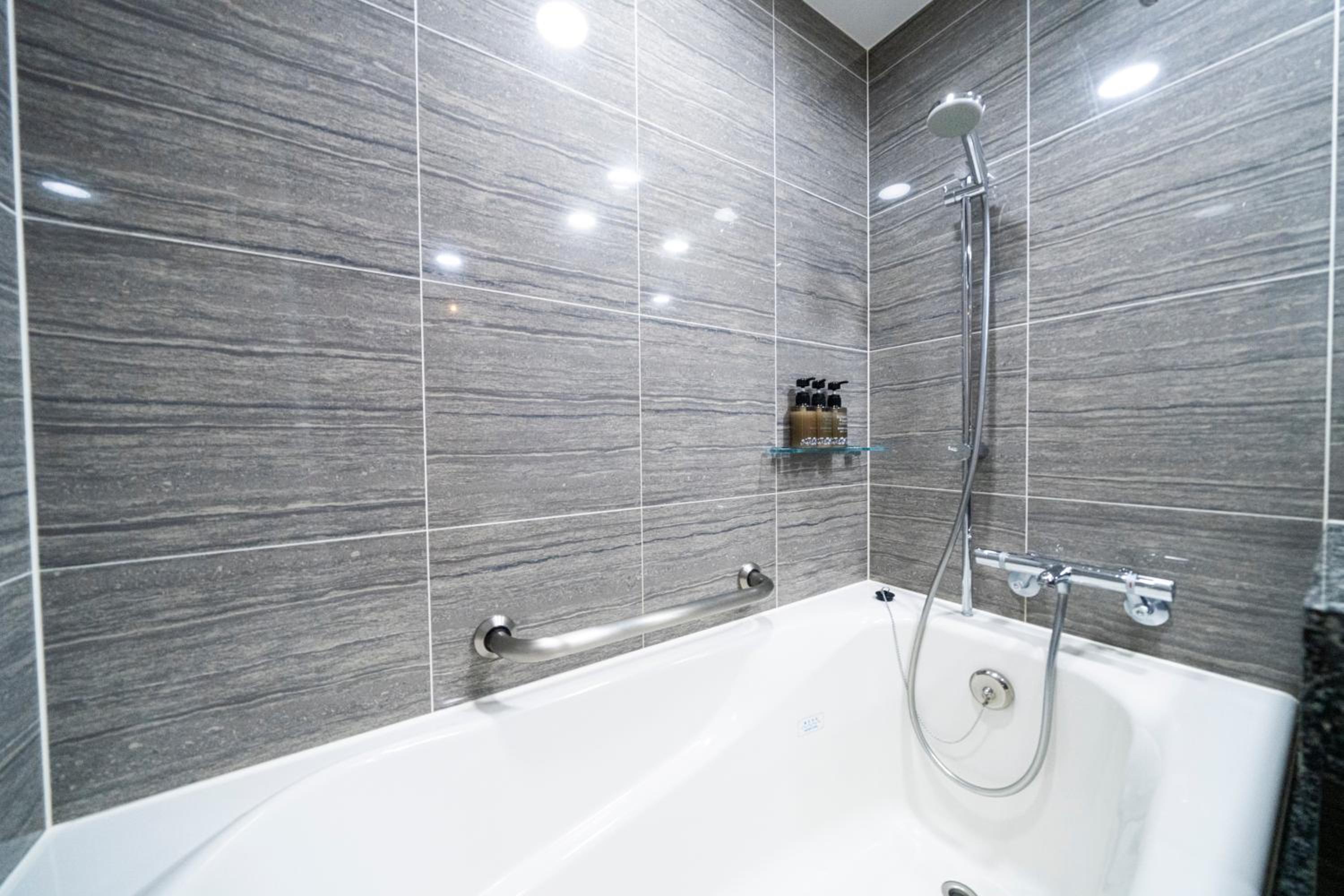 KOKO HOTEL Ginza-1chome, Bild 2