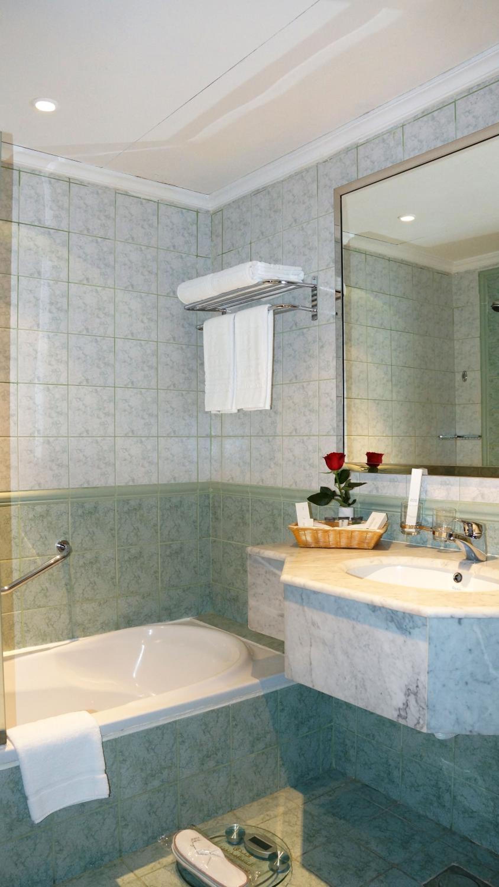 Royal Suite - Photo 6