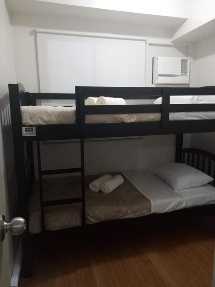 Two-Bedroom Apartment - Photo 8