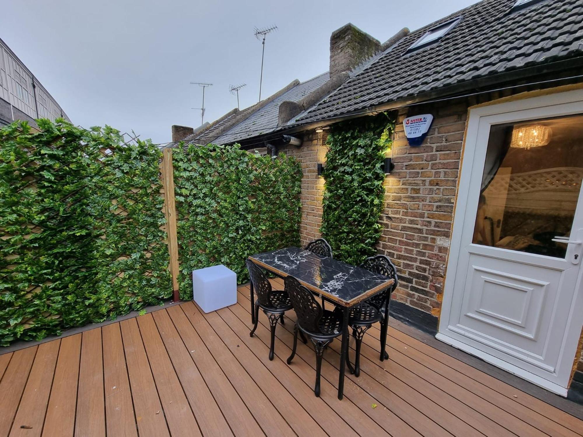 Three-Bedroom House - Photo 22