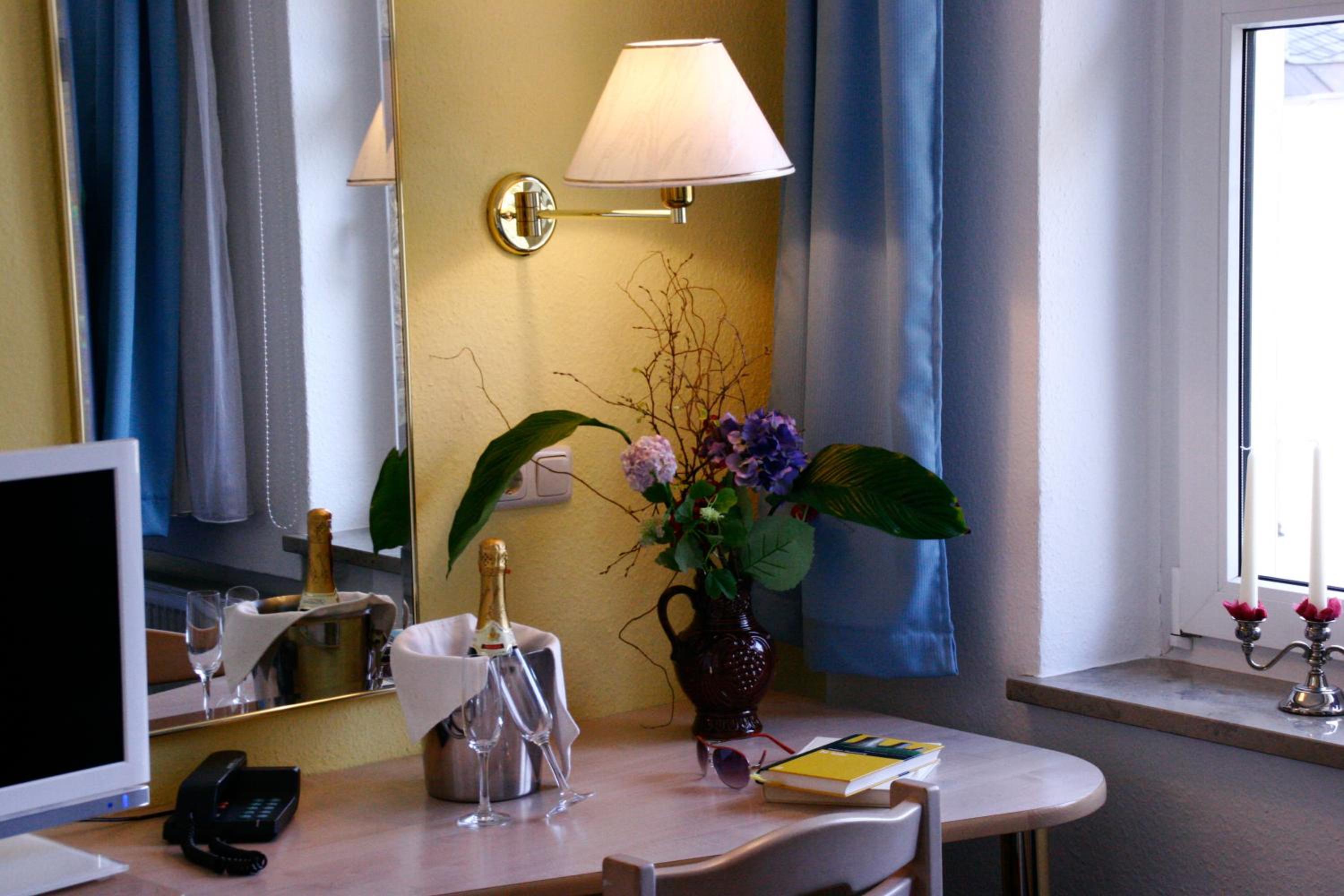 Double Room - Photo 9