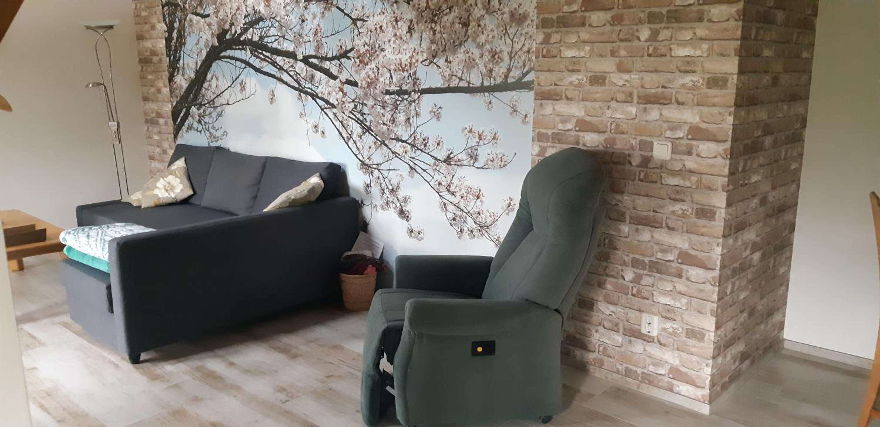 Family Room - Photo 4