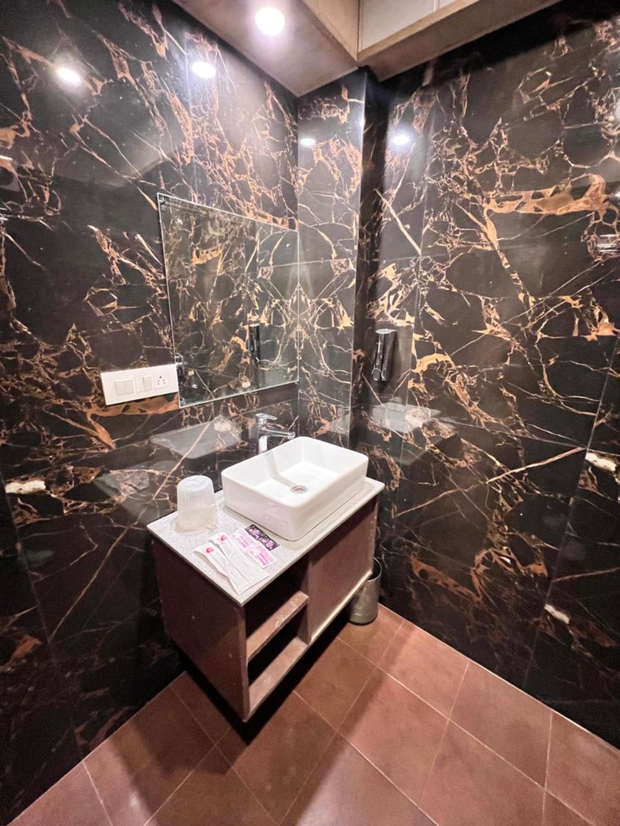 Superior Double Room - Photo 16