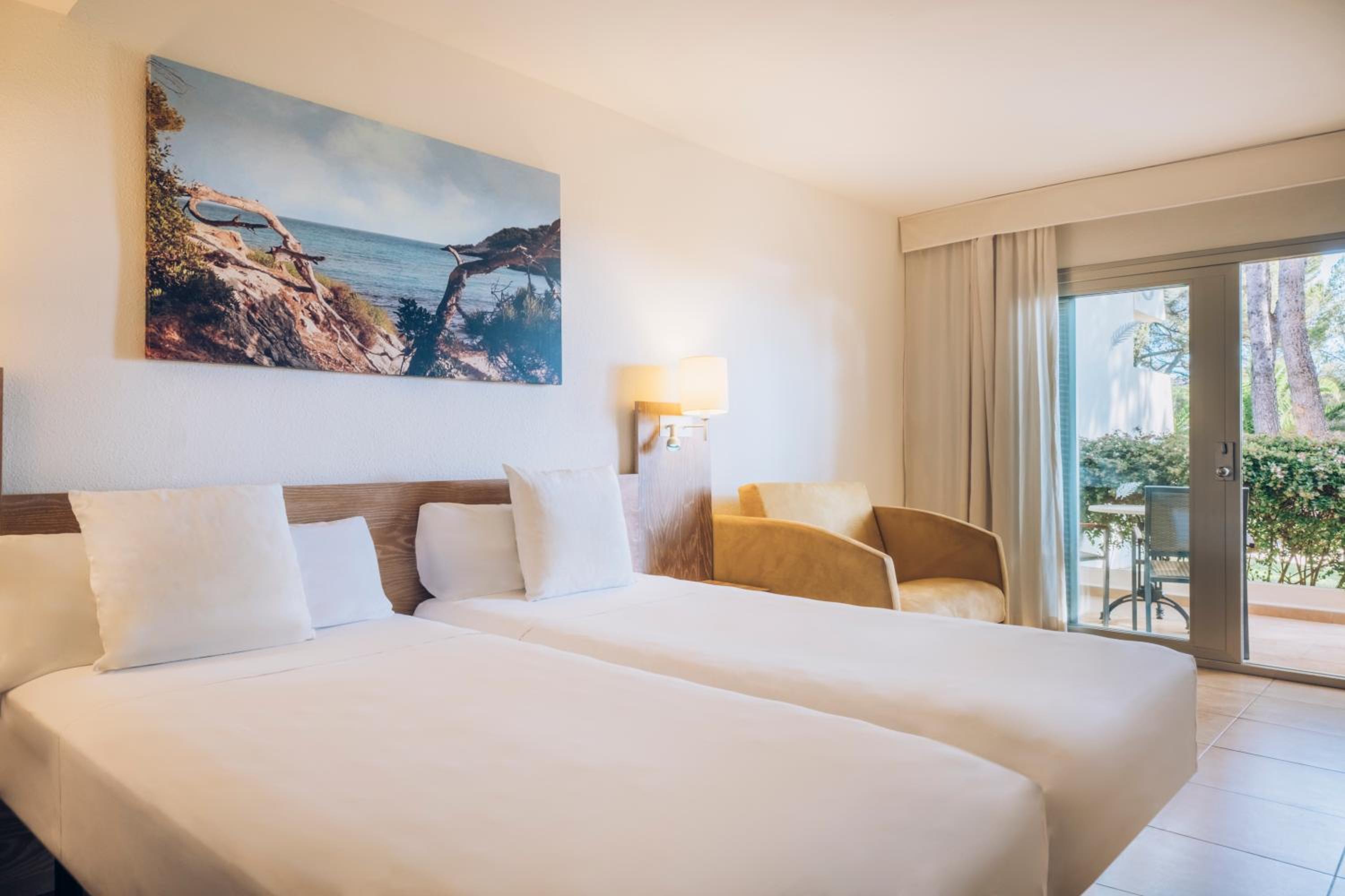 Habitación Doble con Vista al Mar