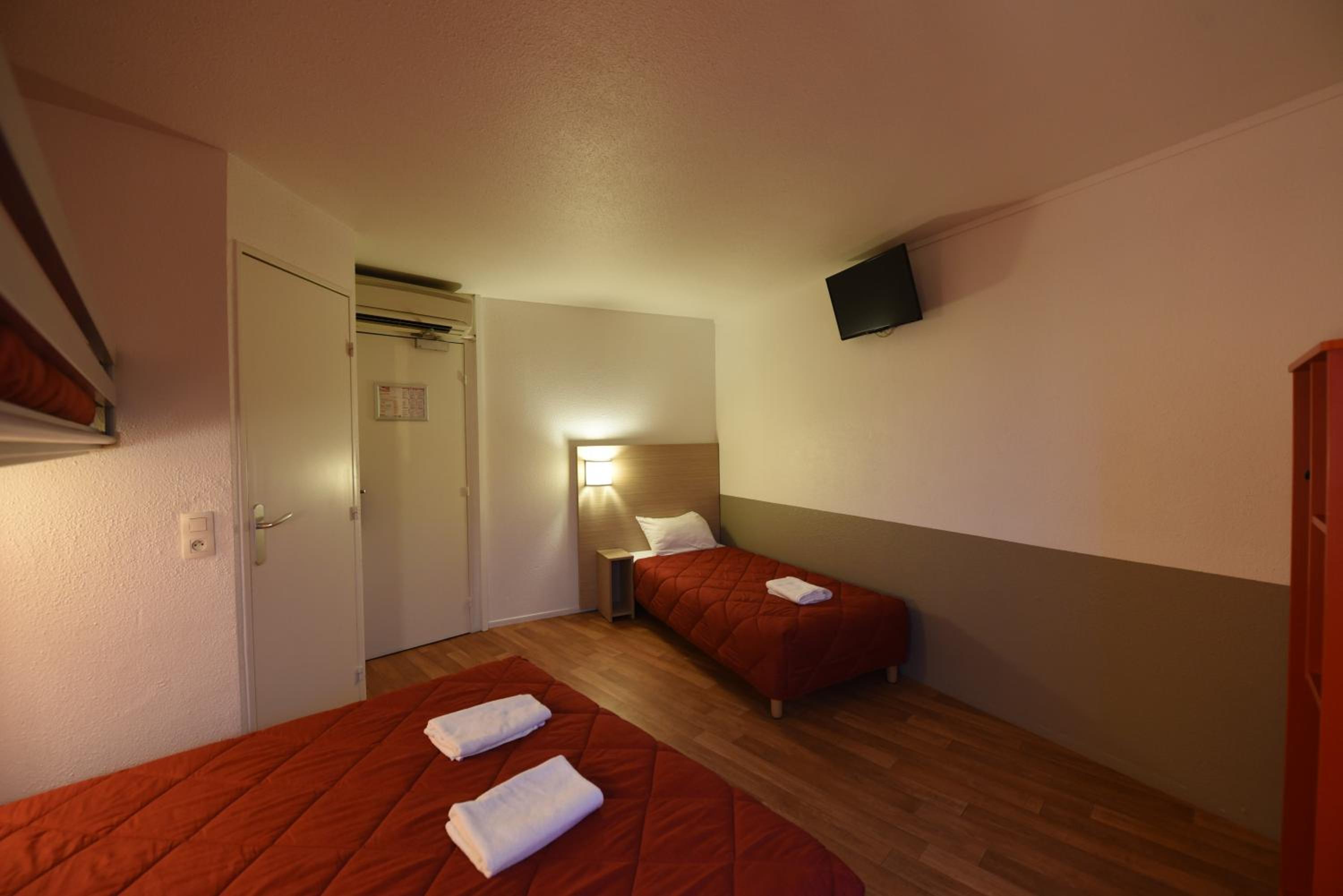 Triple Room photo 2