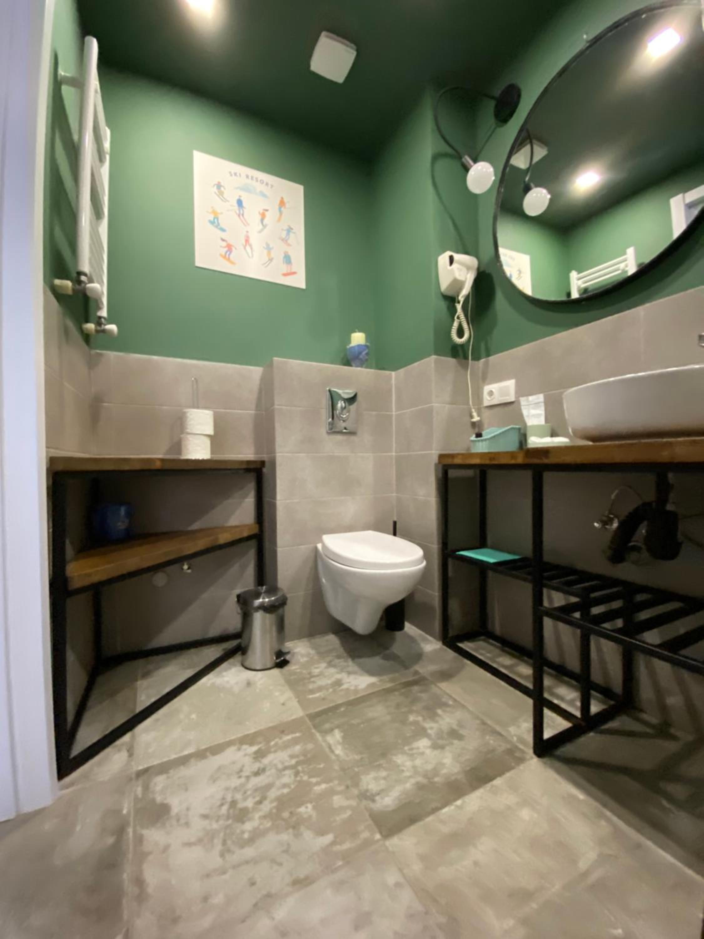 Studio Apartment photo 2