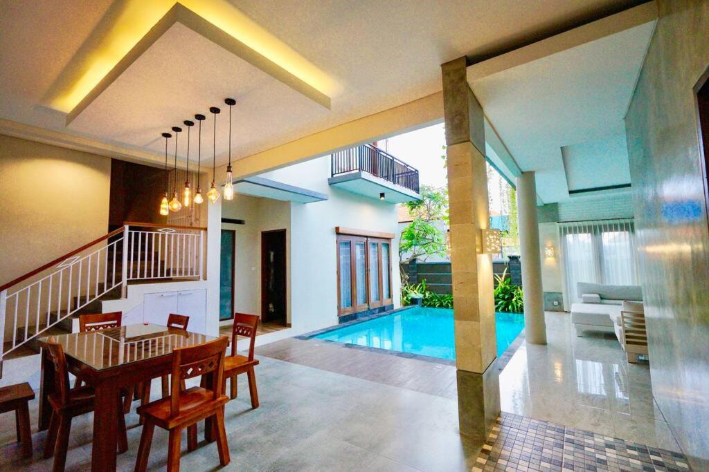 Villa - Photo 5
