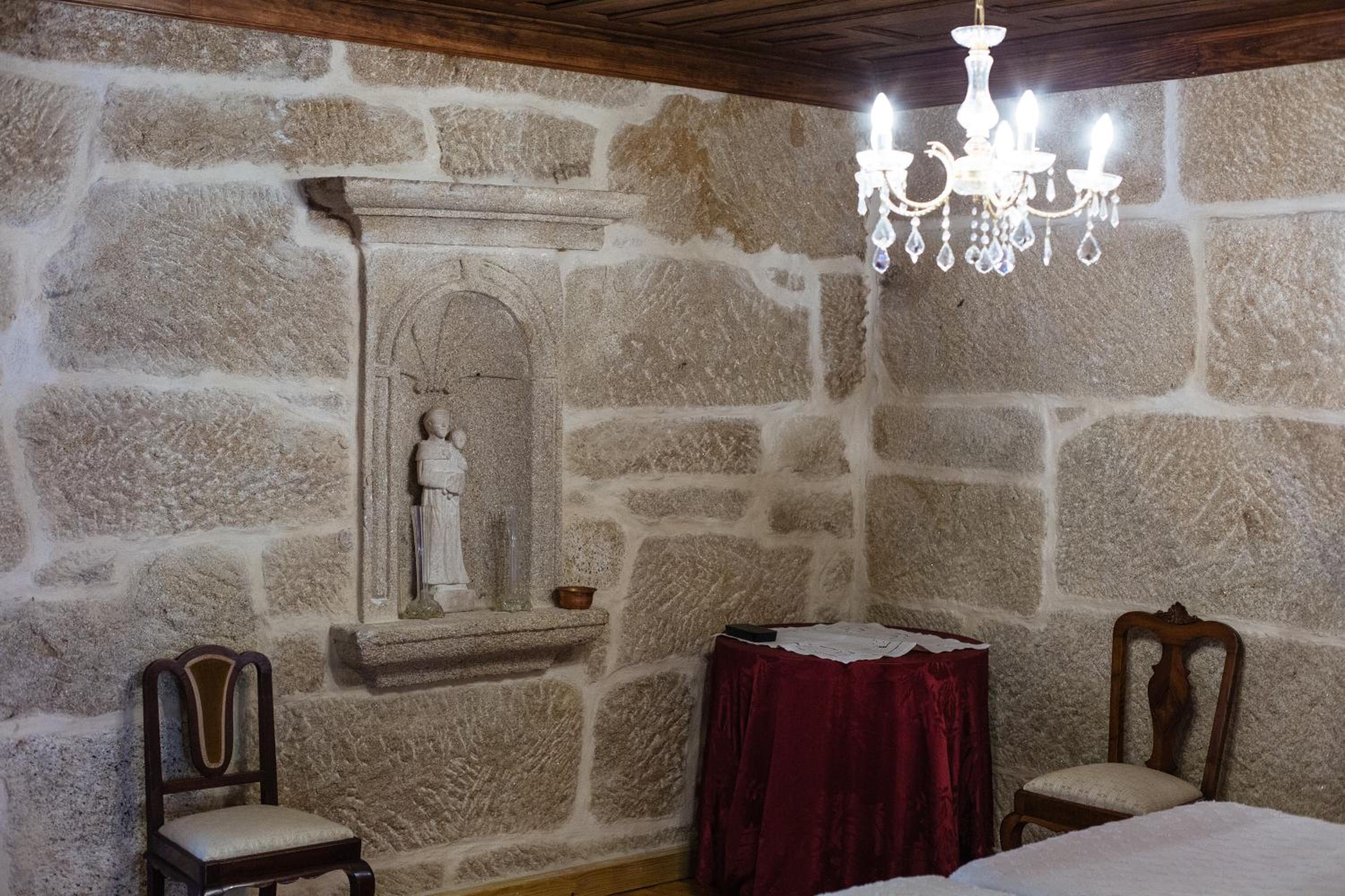 Double Room with Private Bathroom photo 3