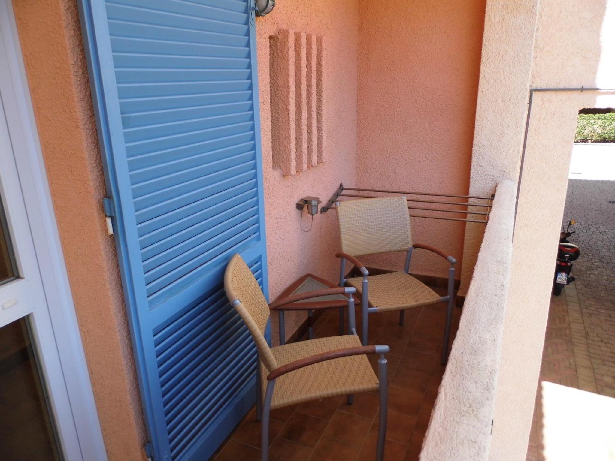Double Room - Photo 14