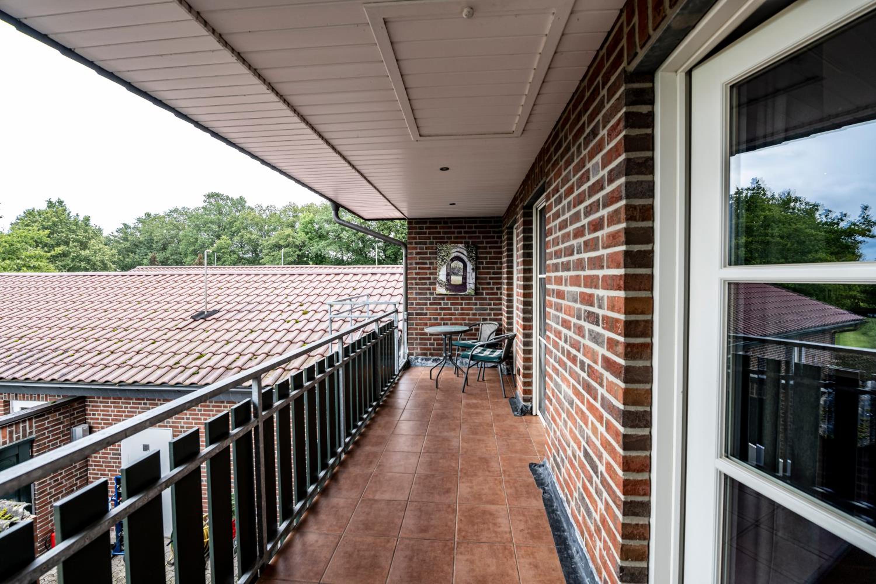 Apartment with Lake View photo 2