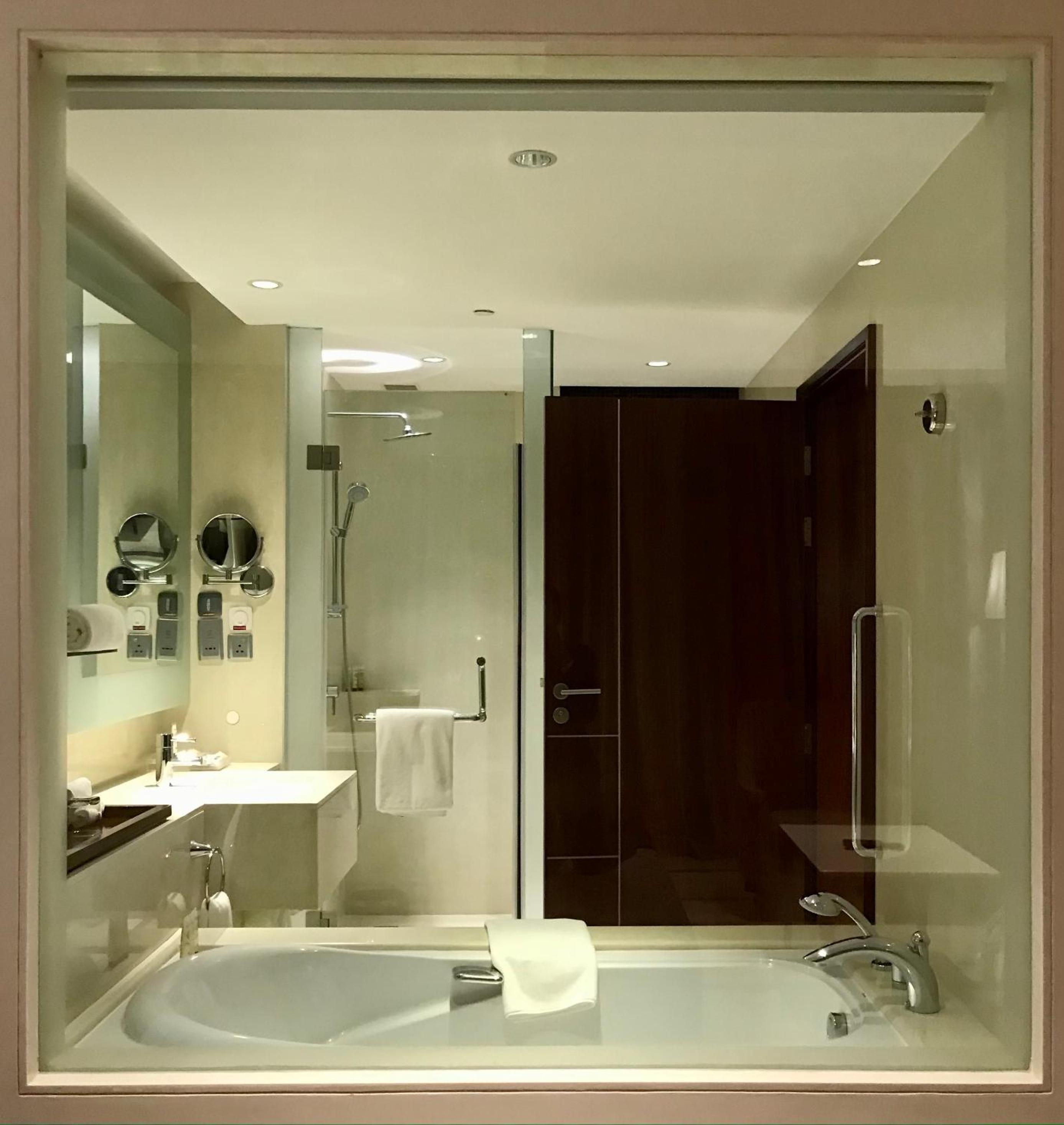 Premium King Room with Backwater View photo 3