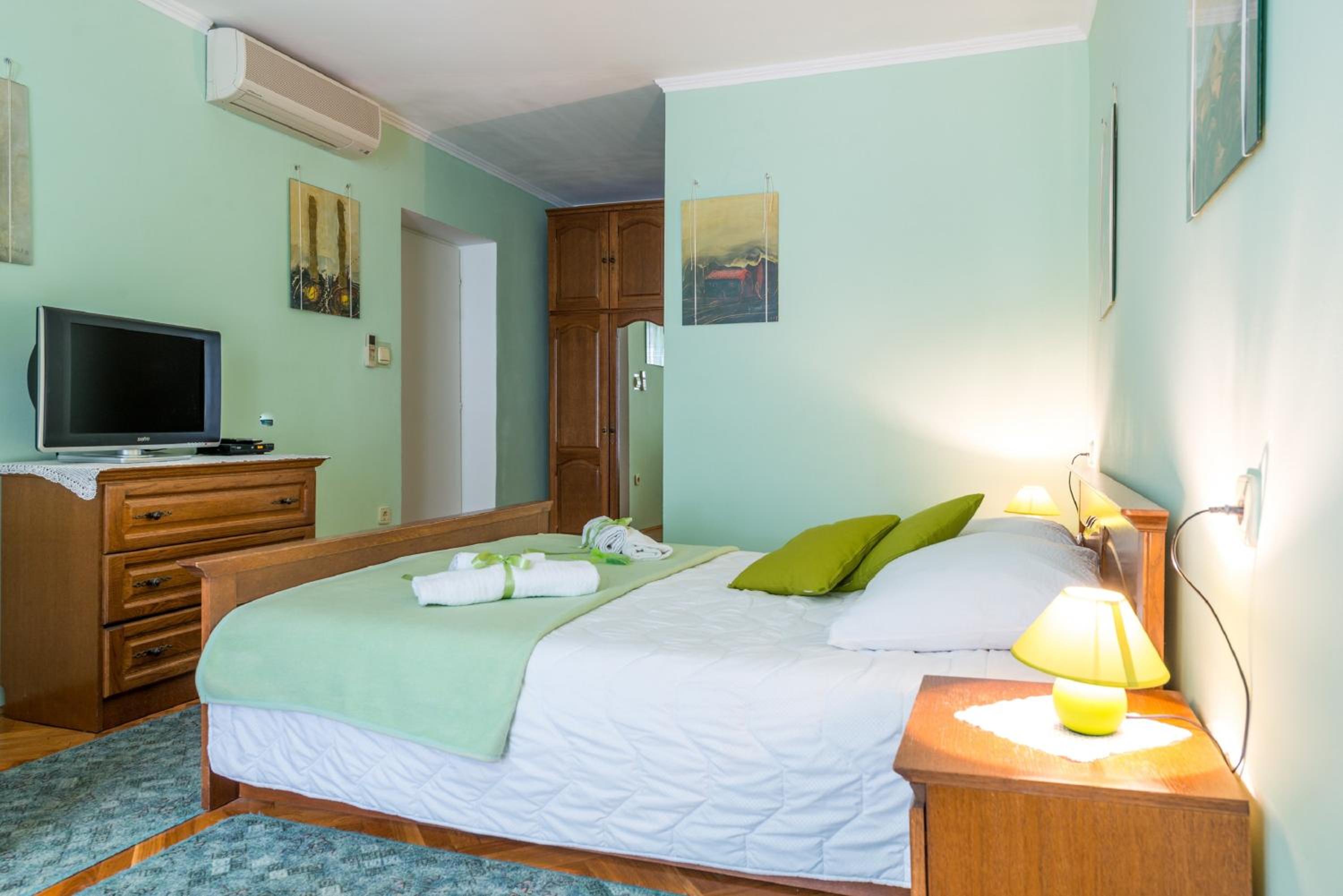 Double Room with Terrace photo 2