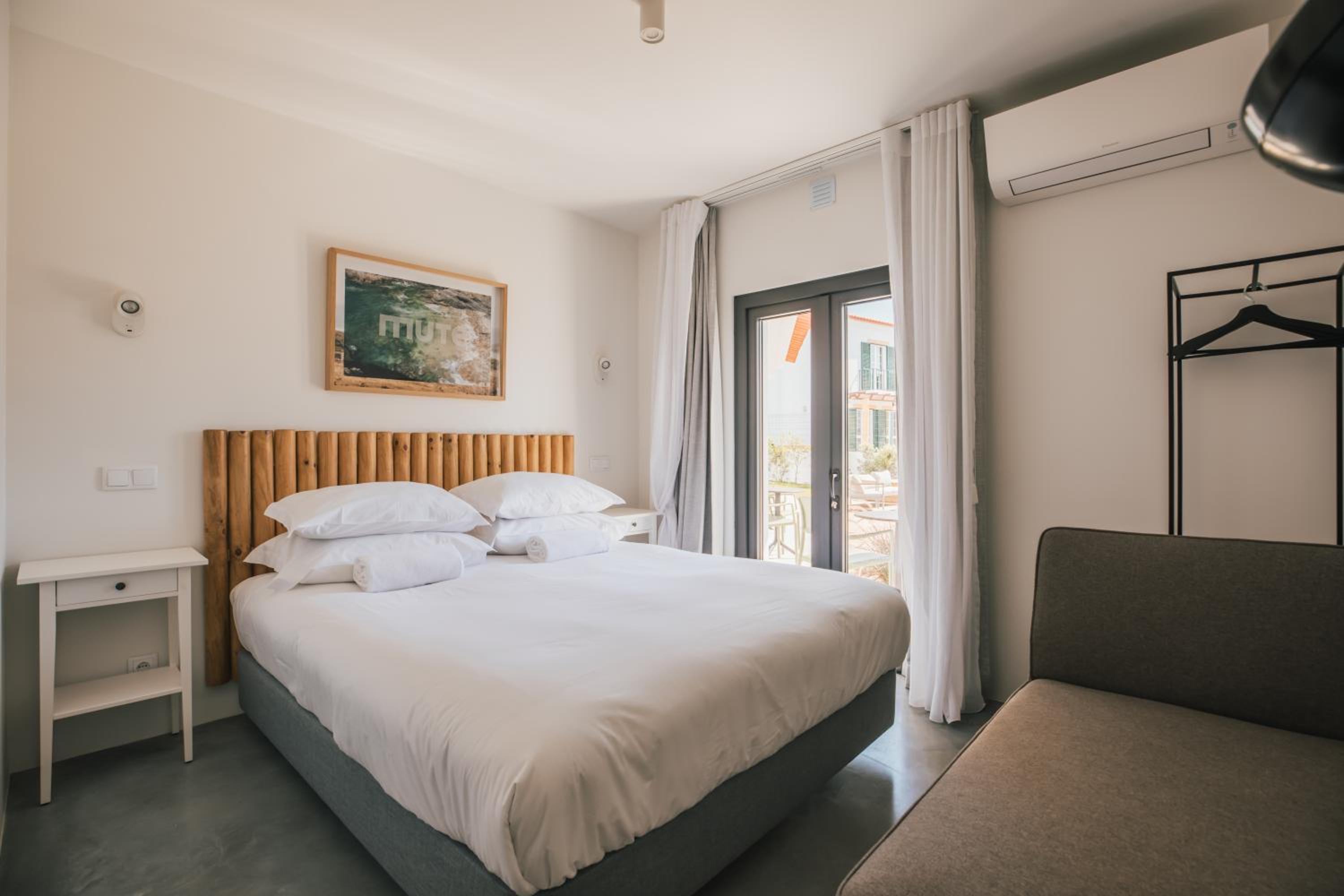 Deluxe Double Room - Photo 1