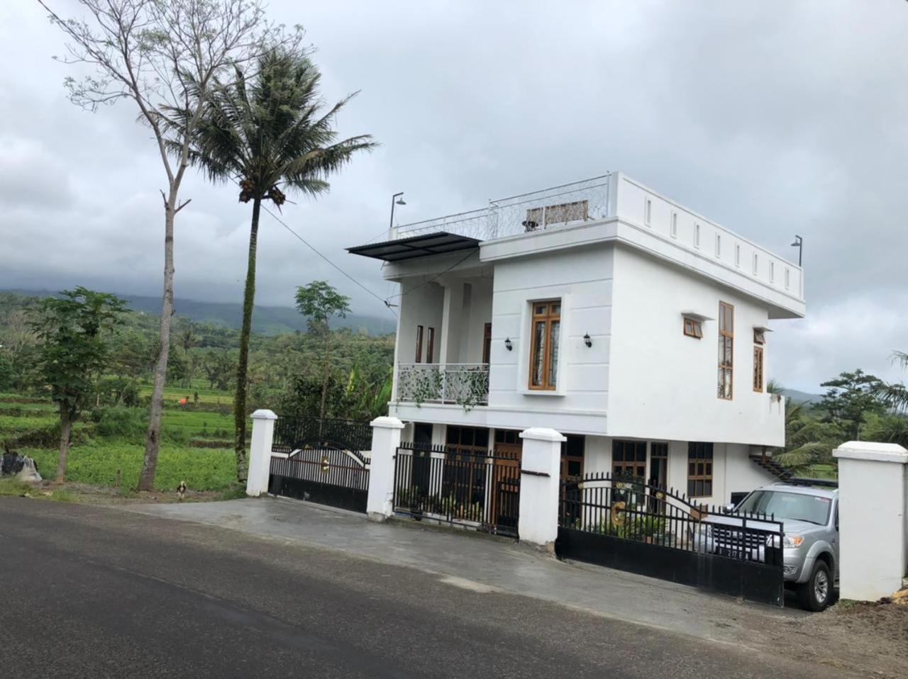 Two-Bedroom Villa - Photo 10