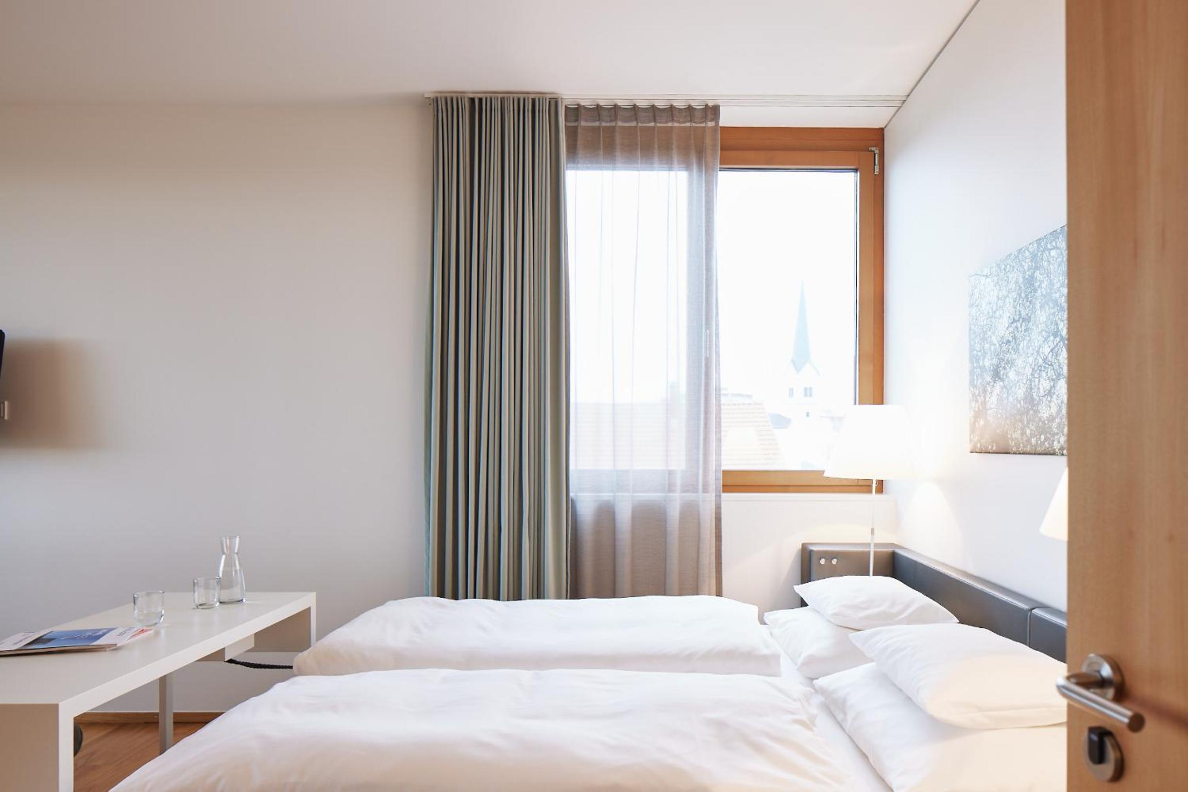 Double Room - Photo 6