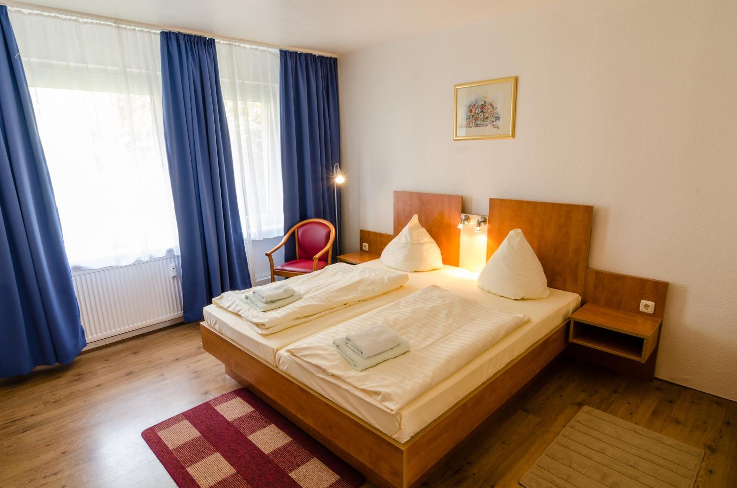 One-Room Apartment photo 2