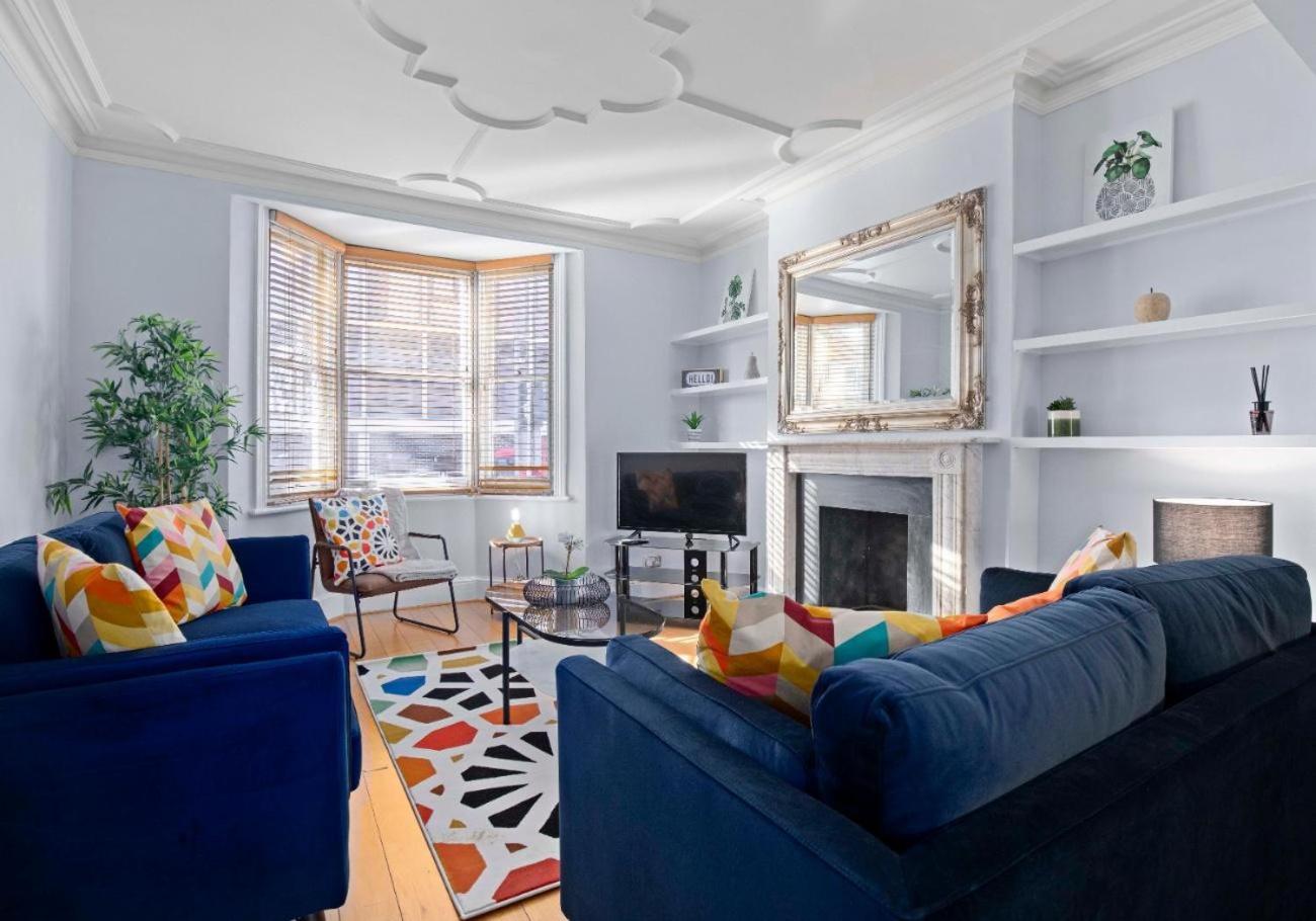 Three-Bedroom House photo 1