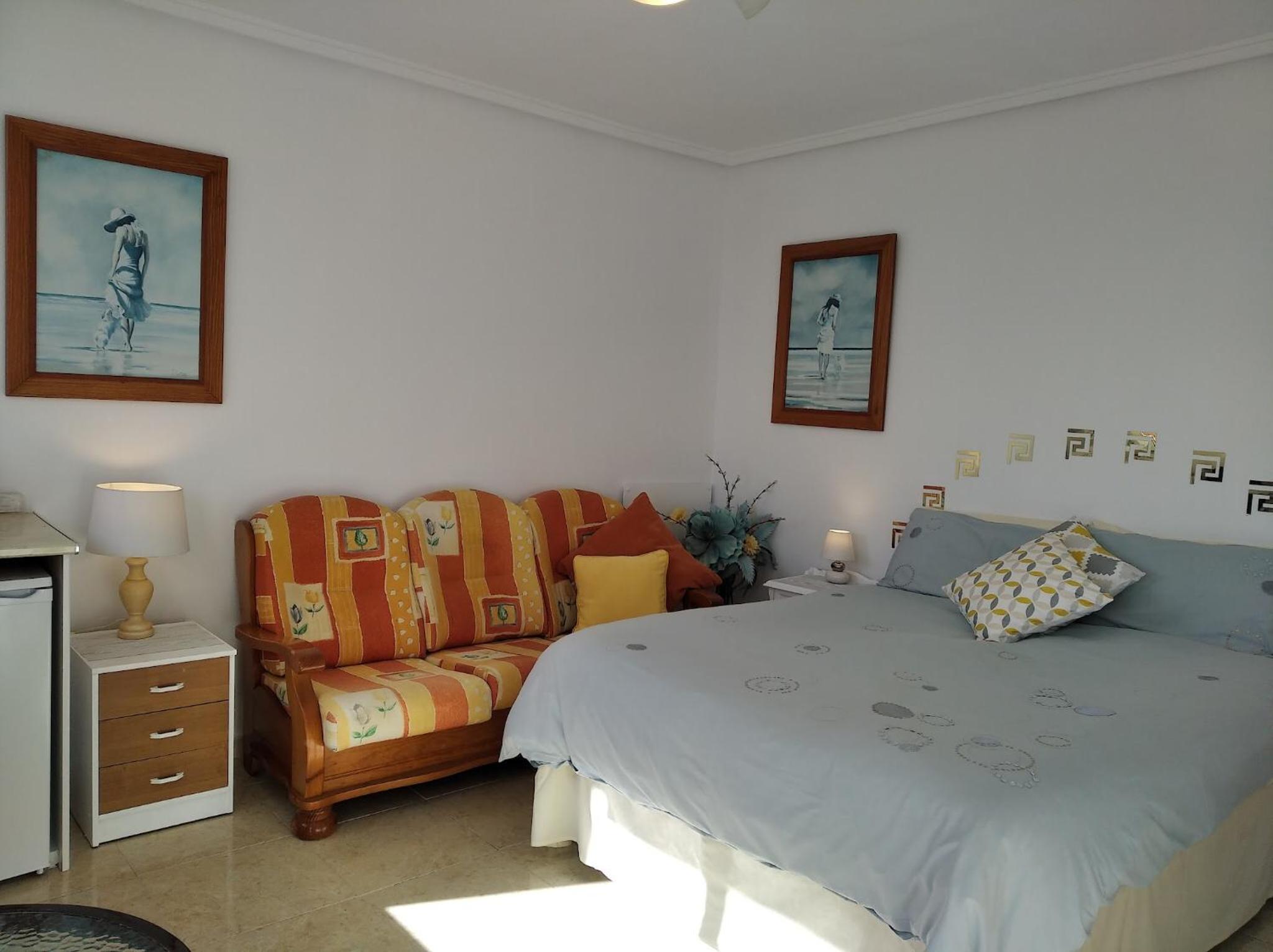 Studio Apartment photo 2