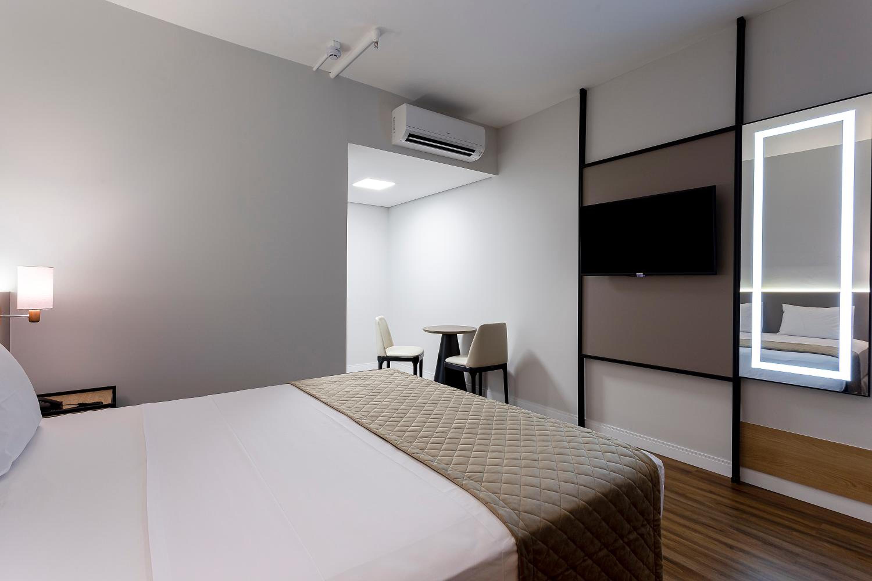 Superior Double Room - Photo 2