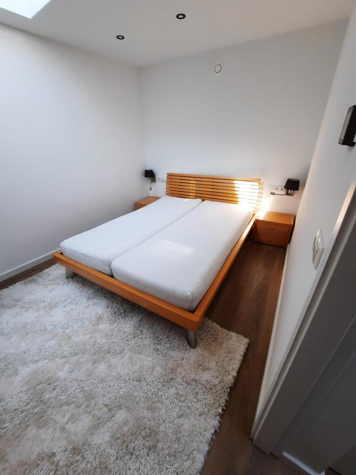 One-Bedroom Apartment photo 3