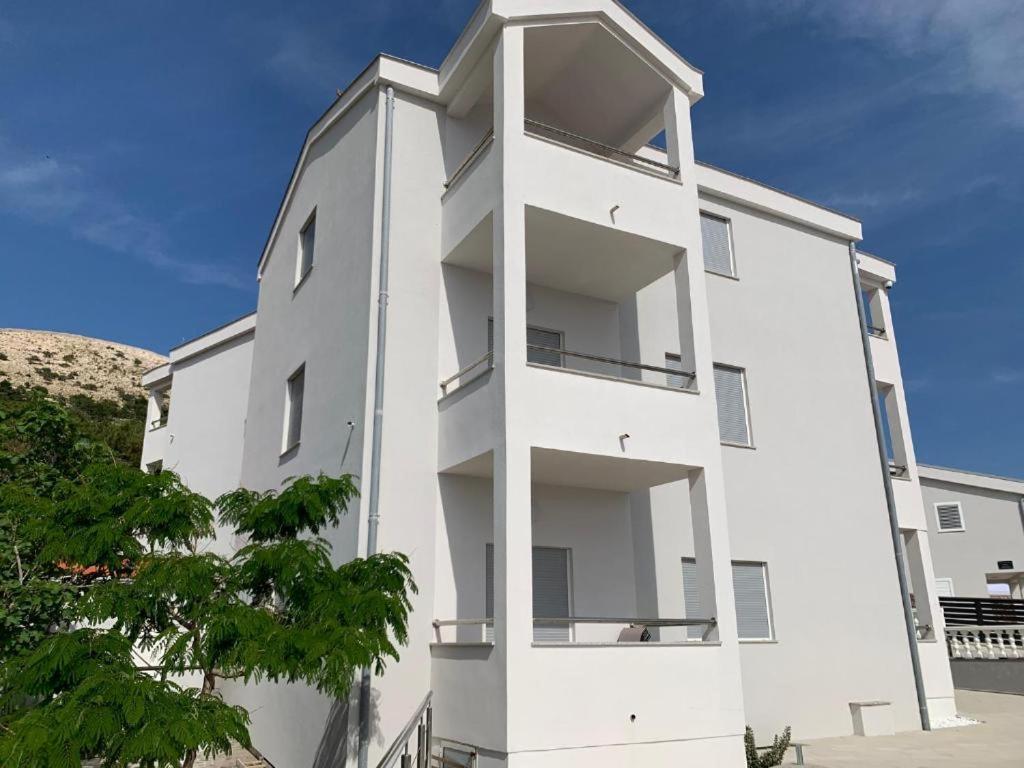 Apartment with Sea View photo 3