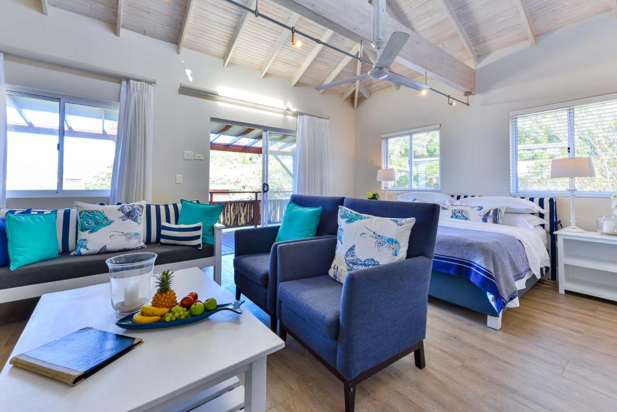Family Room with Sea View