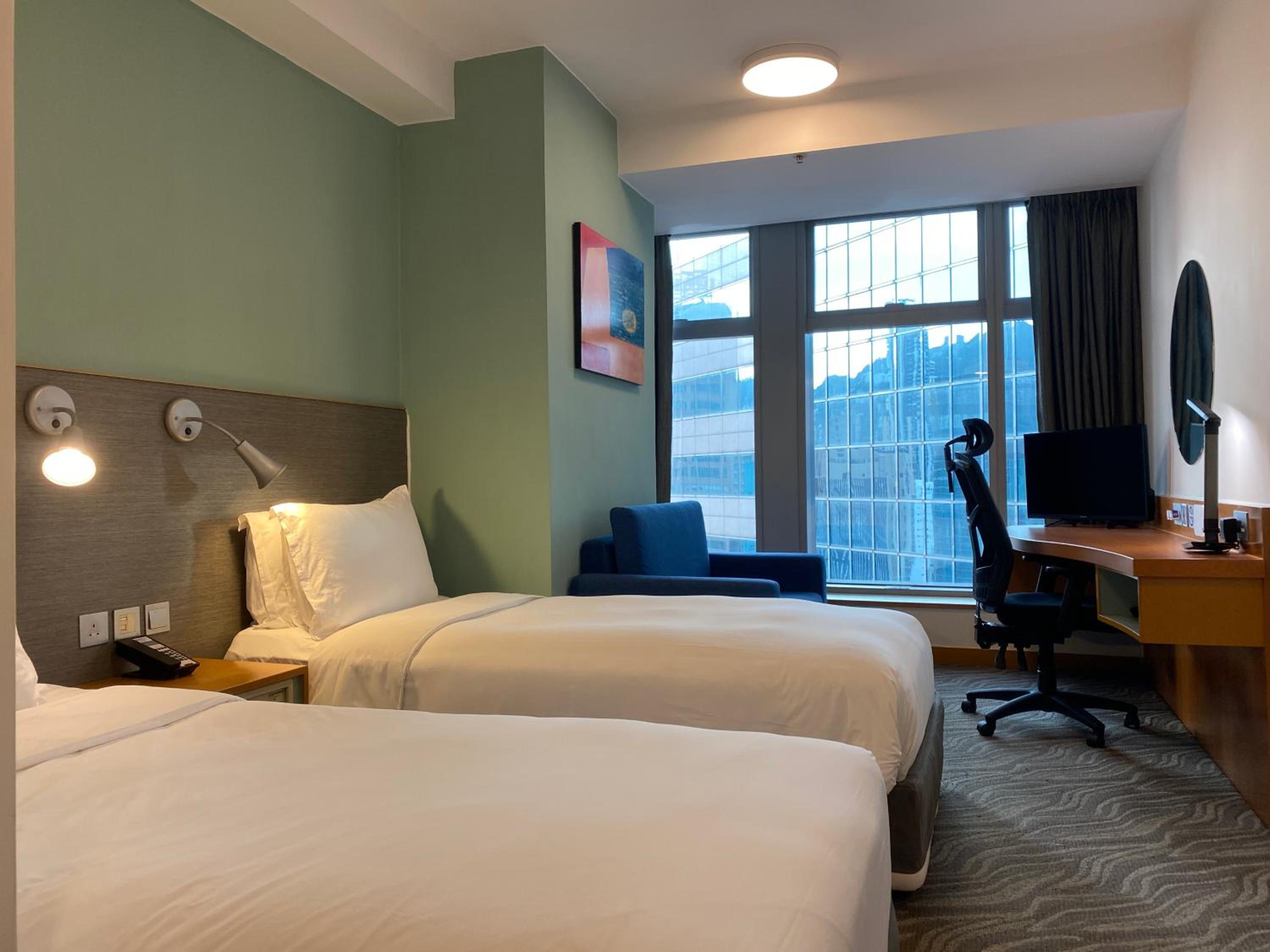 Standard Room with Two Single Beds photo 3