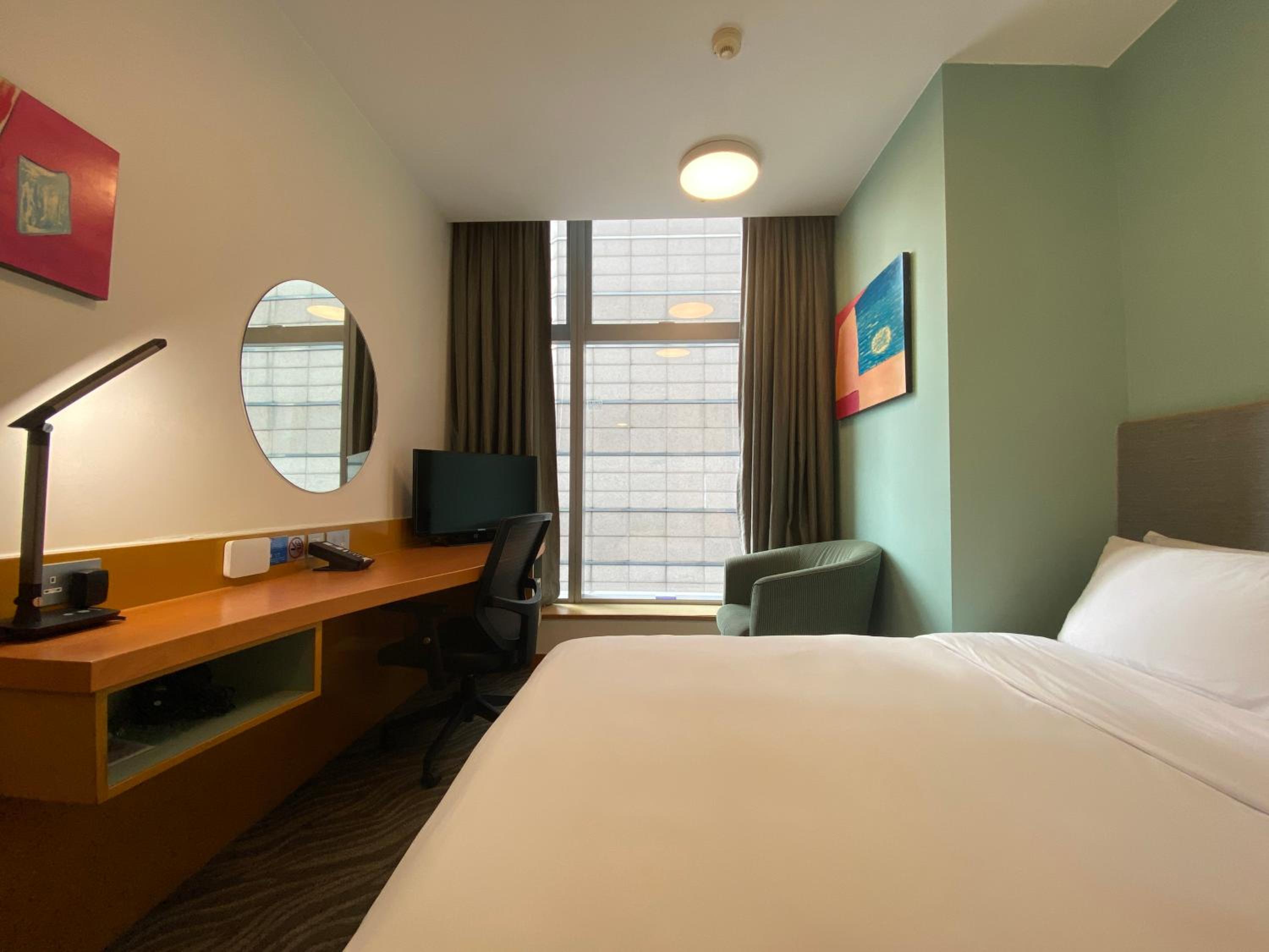 Specialty Room photo 2